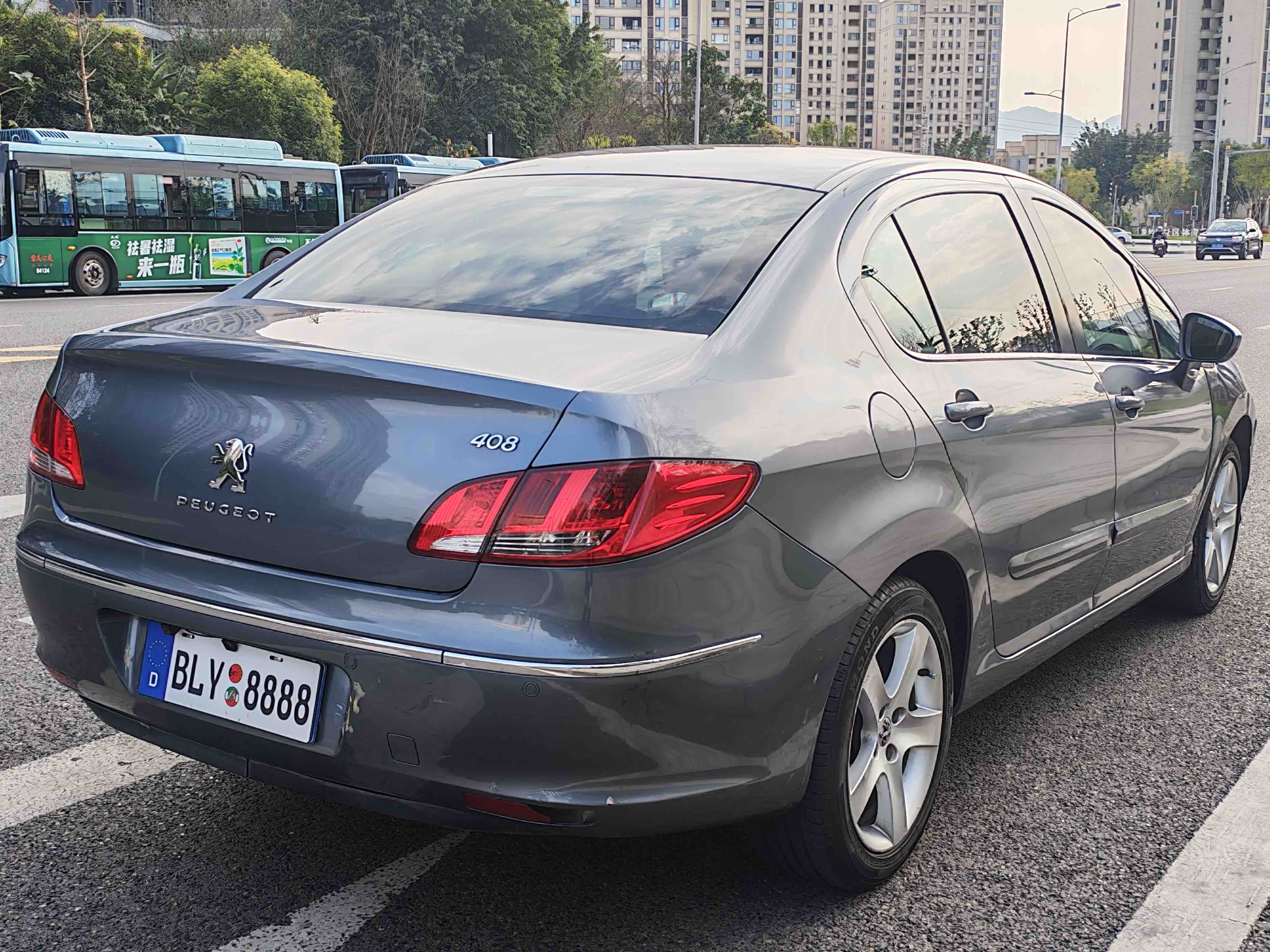 标致 标致408 2011 汽车图片 #7