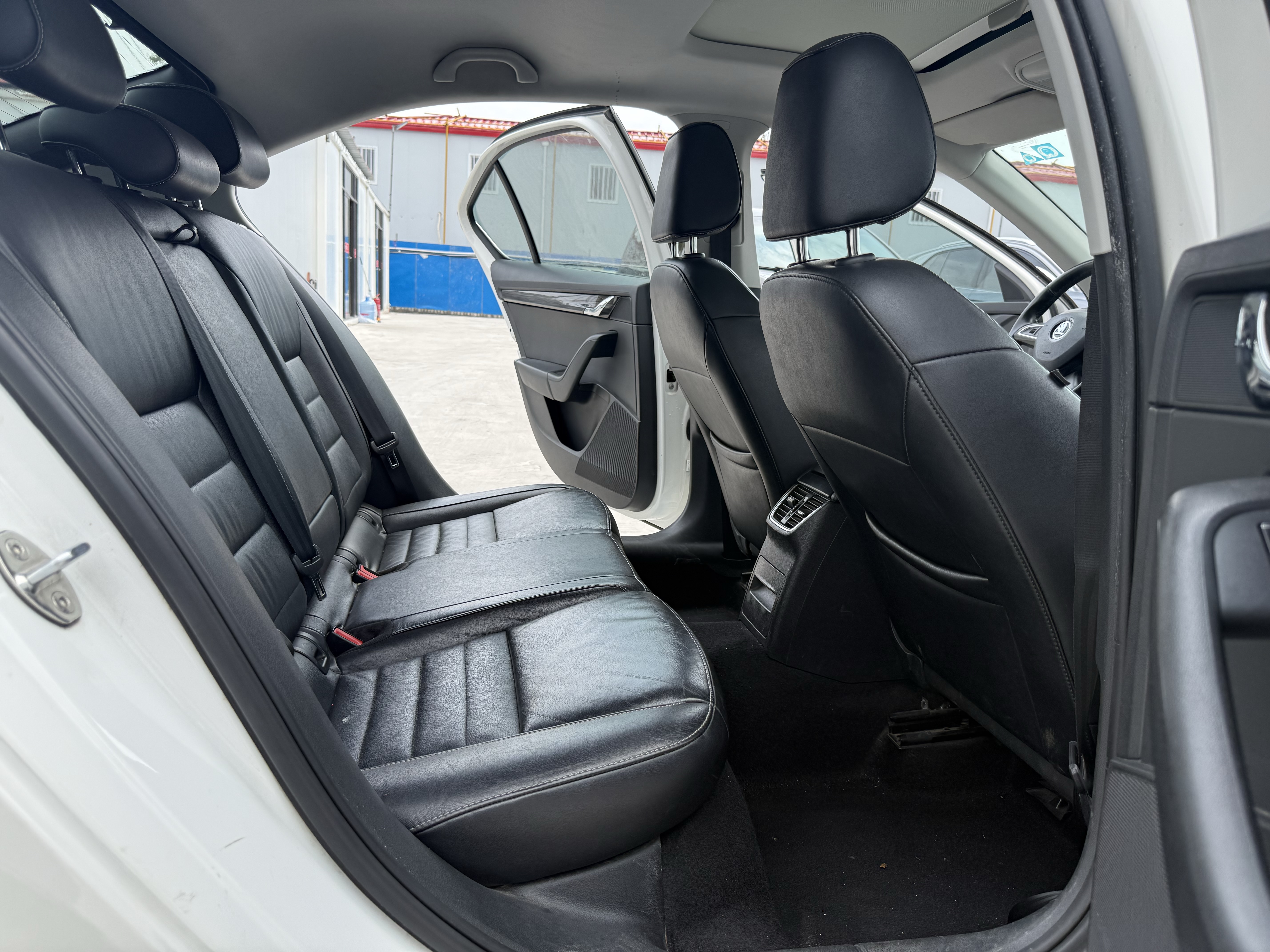 Skoda Octavia 2016 #7 Skoda Octavia 2016 car image #7