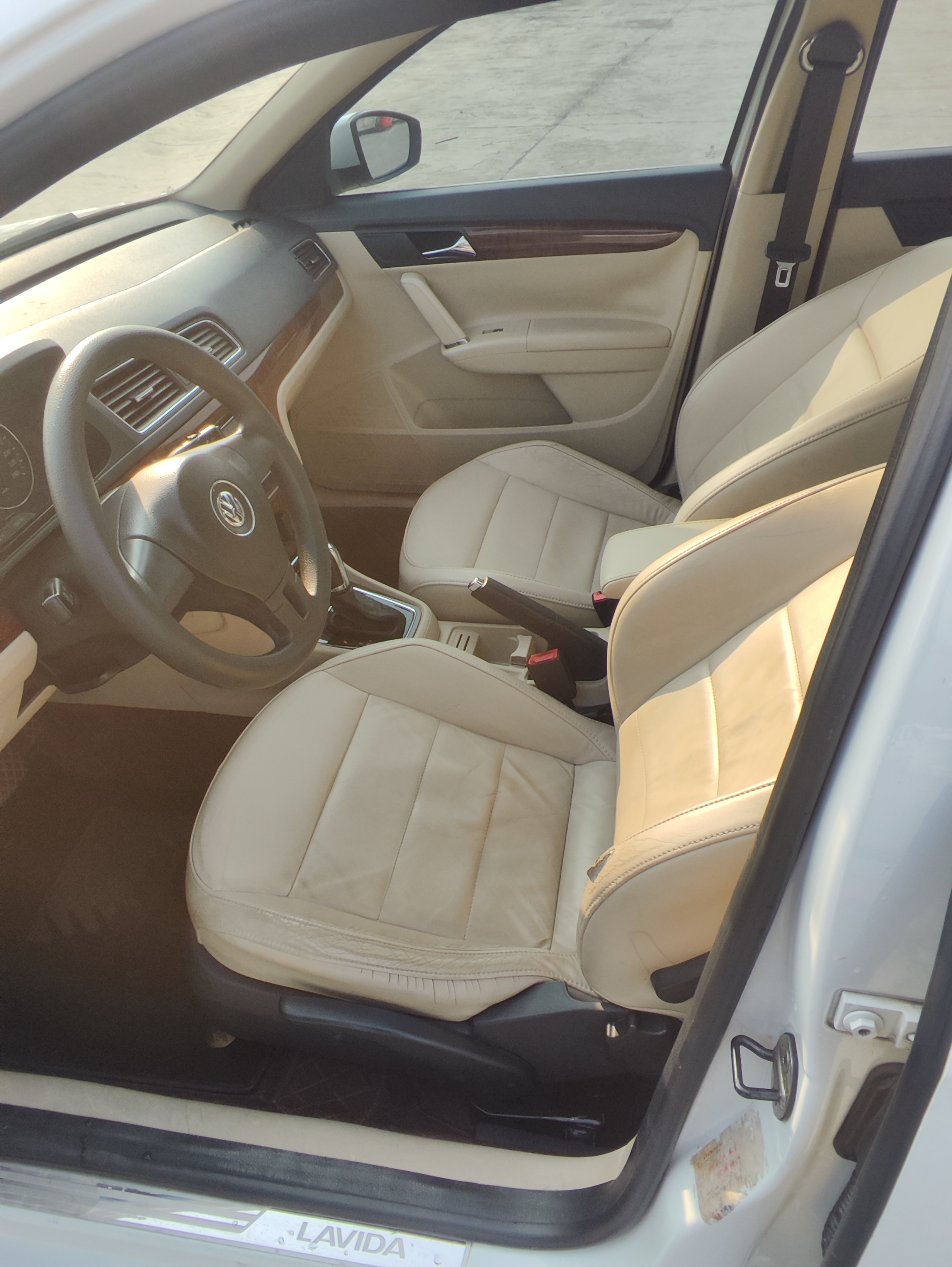 Volkswagen Lavida 2014 car image #7