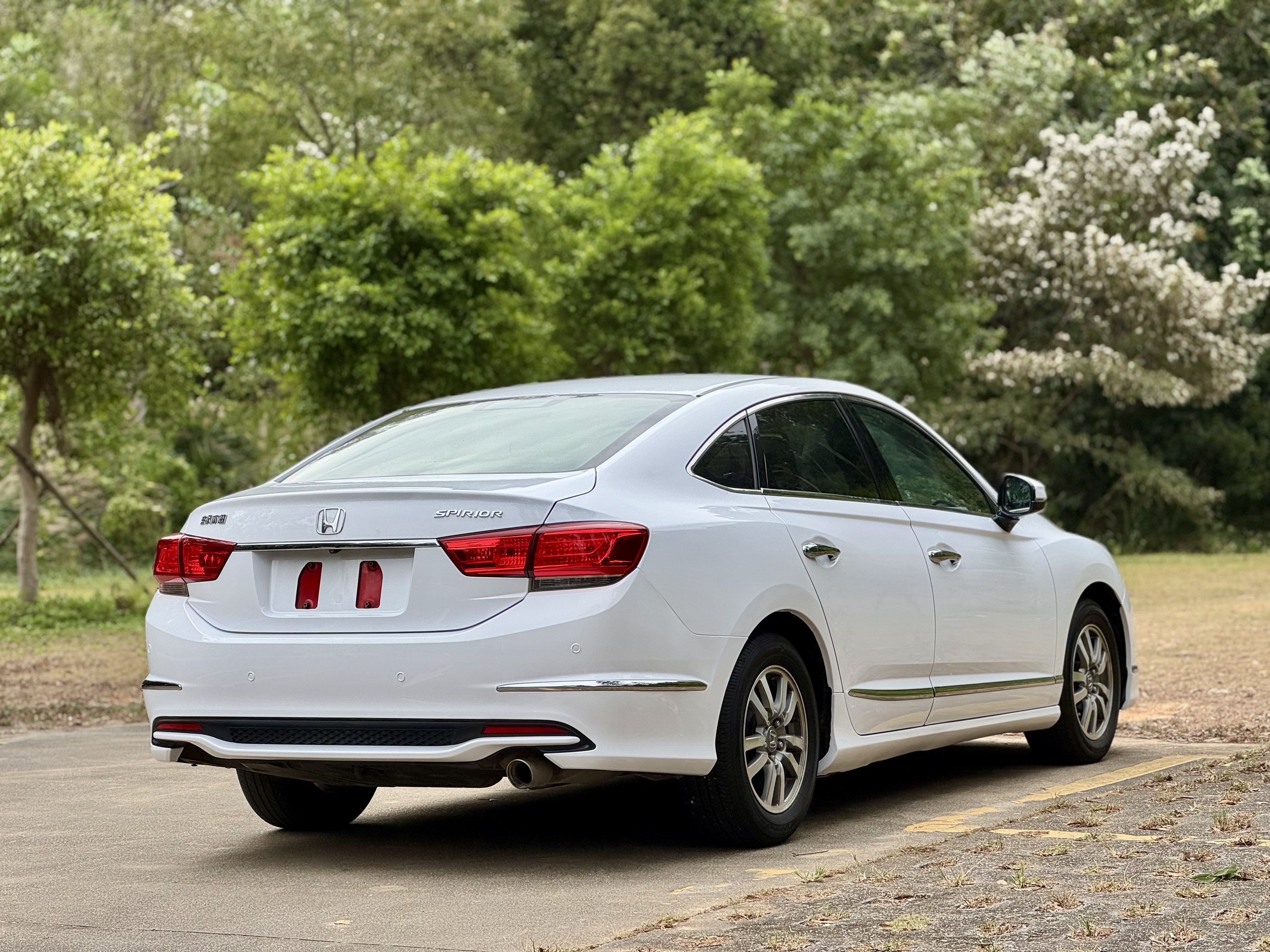 Honda Spirior 2017 صورة سيارة #7