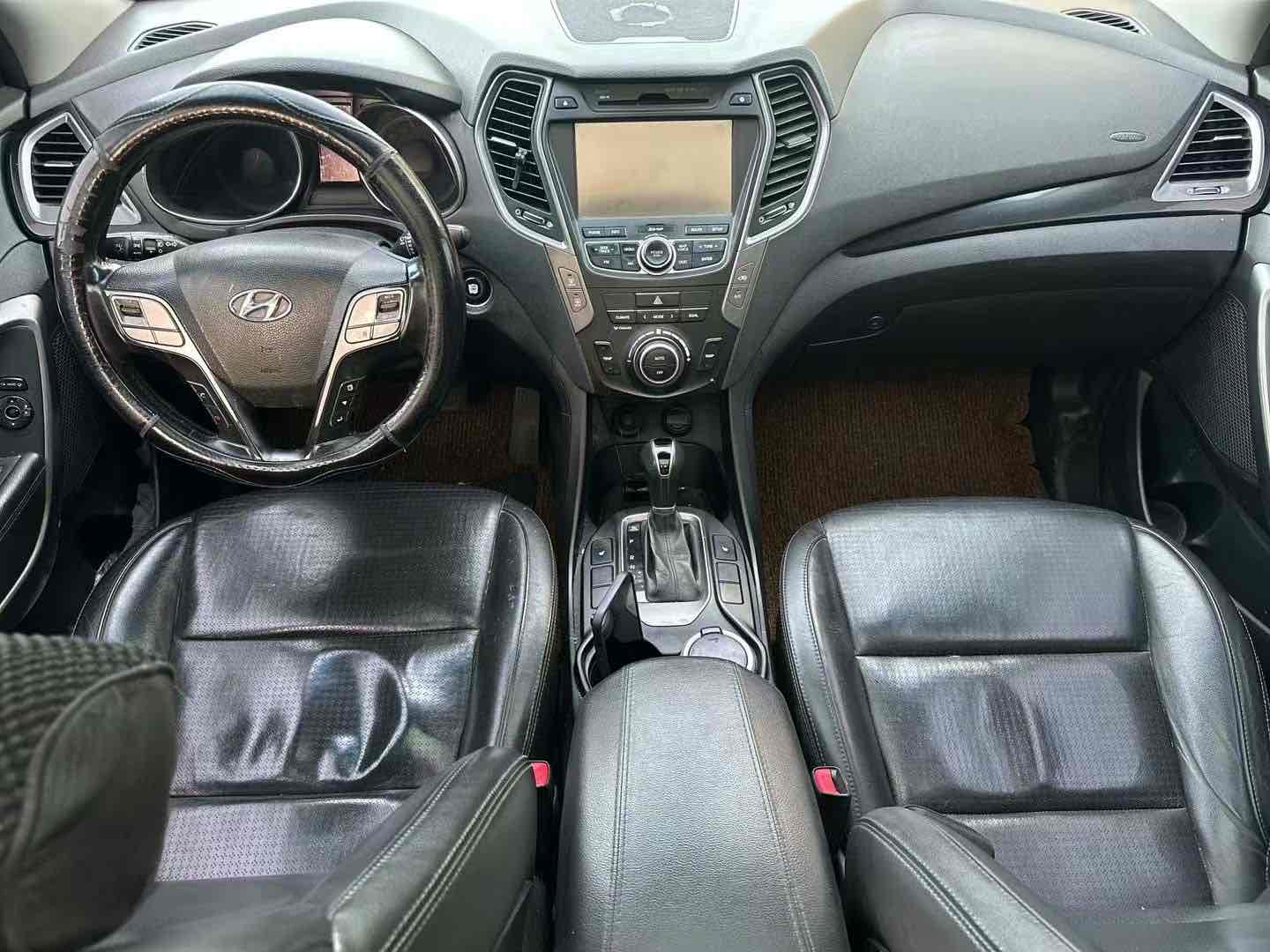 Hyundai Santa Fe (Imported) 2013 car image #7