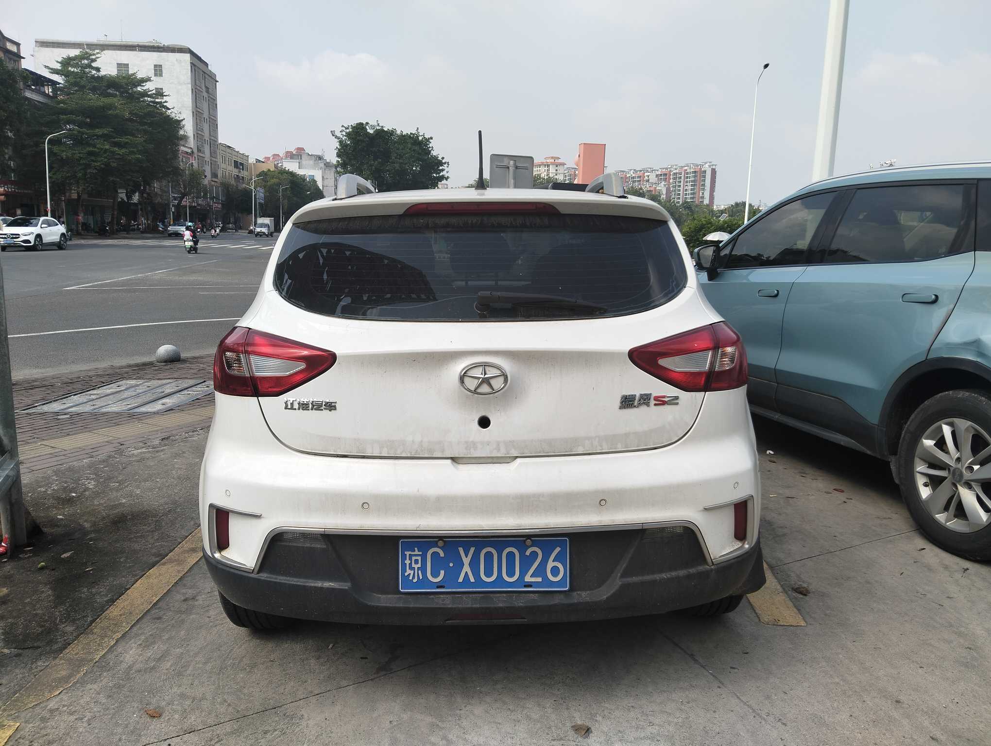 JAC 2016 #7 JAC 2016 car image #7