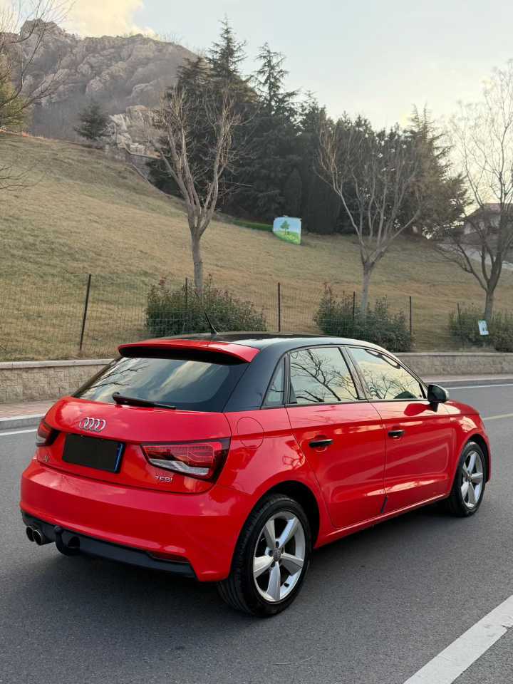 Audi A1 2016 car image #7