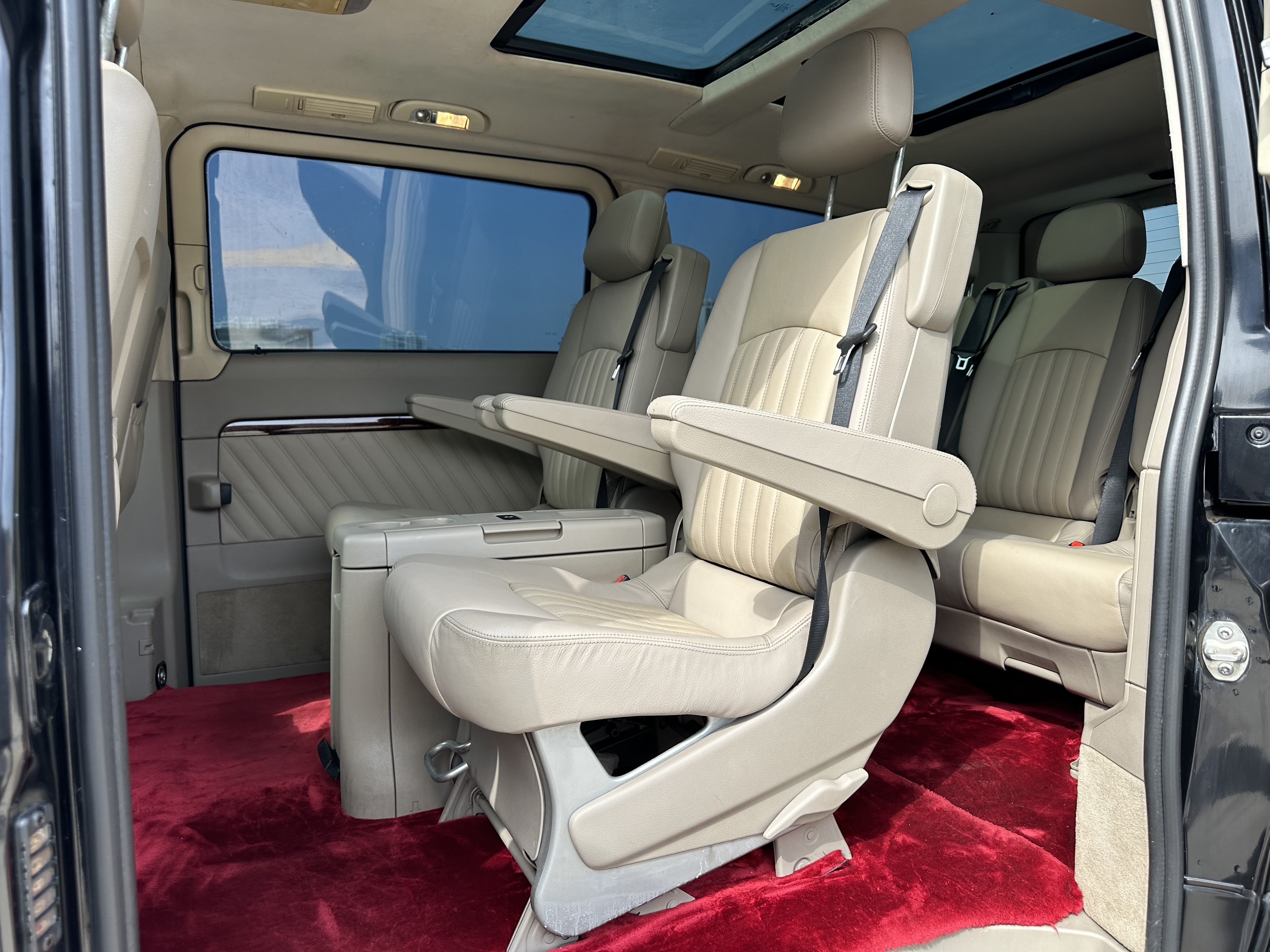 奔驰 唯雅诺 2011 汽车图片 #7