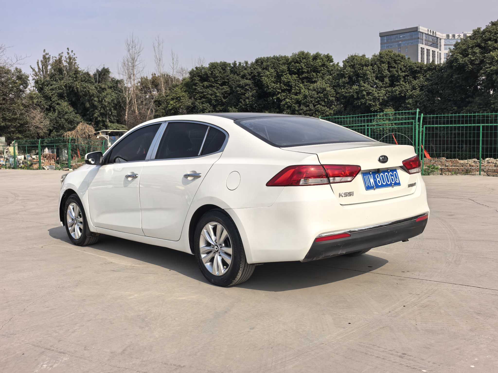 起亚 起亚K4 2015 汽车图片 #7