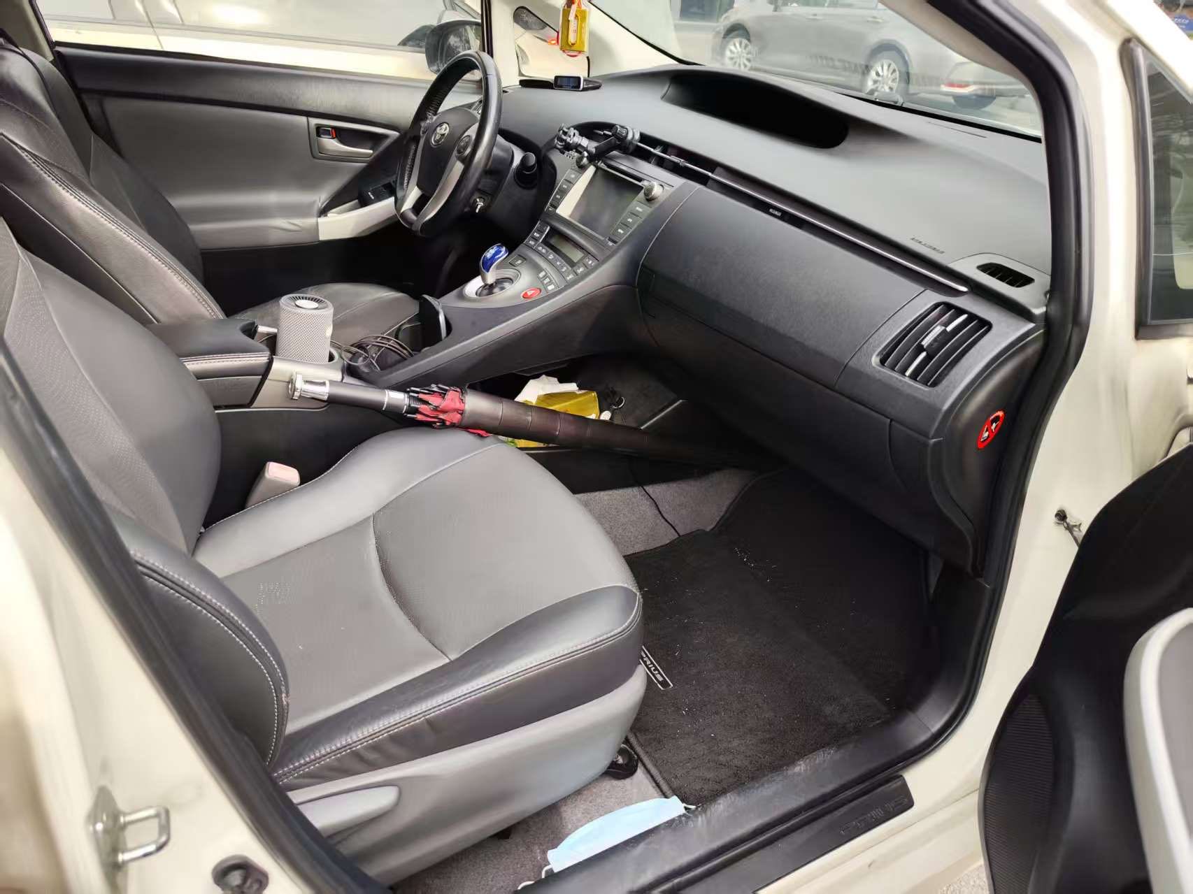 Toyota Prius 2012 car image #7