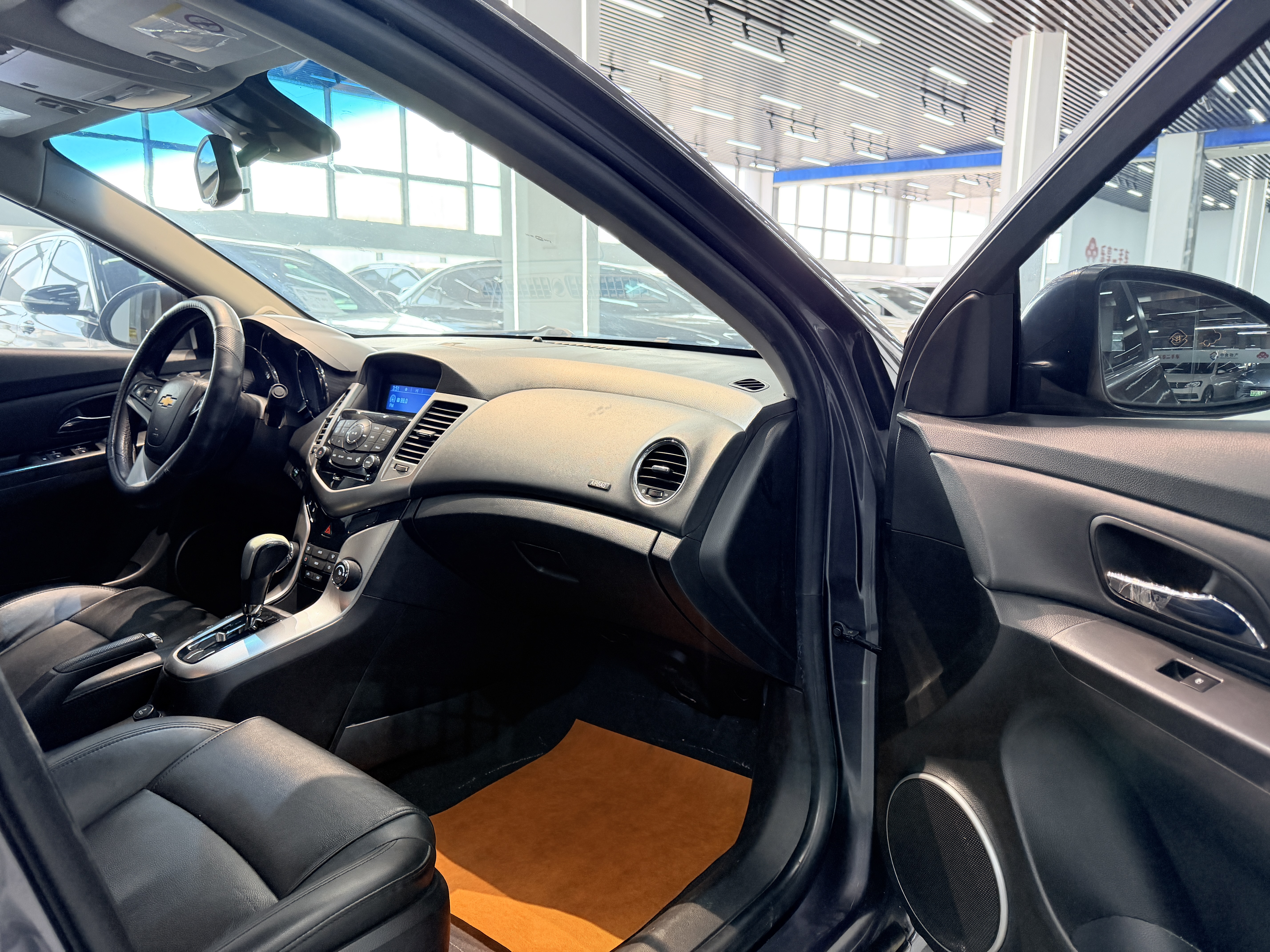 Chevrolet Cruze 2012 immagine di auto #7