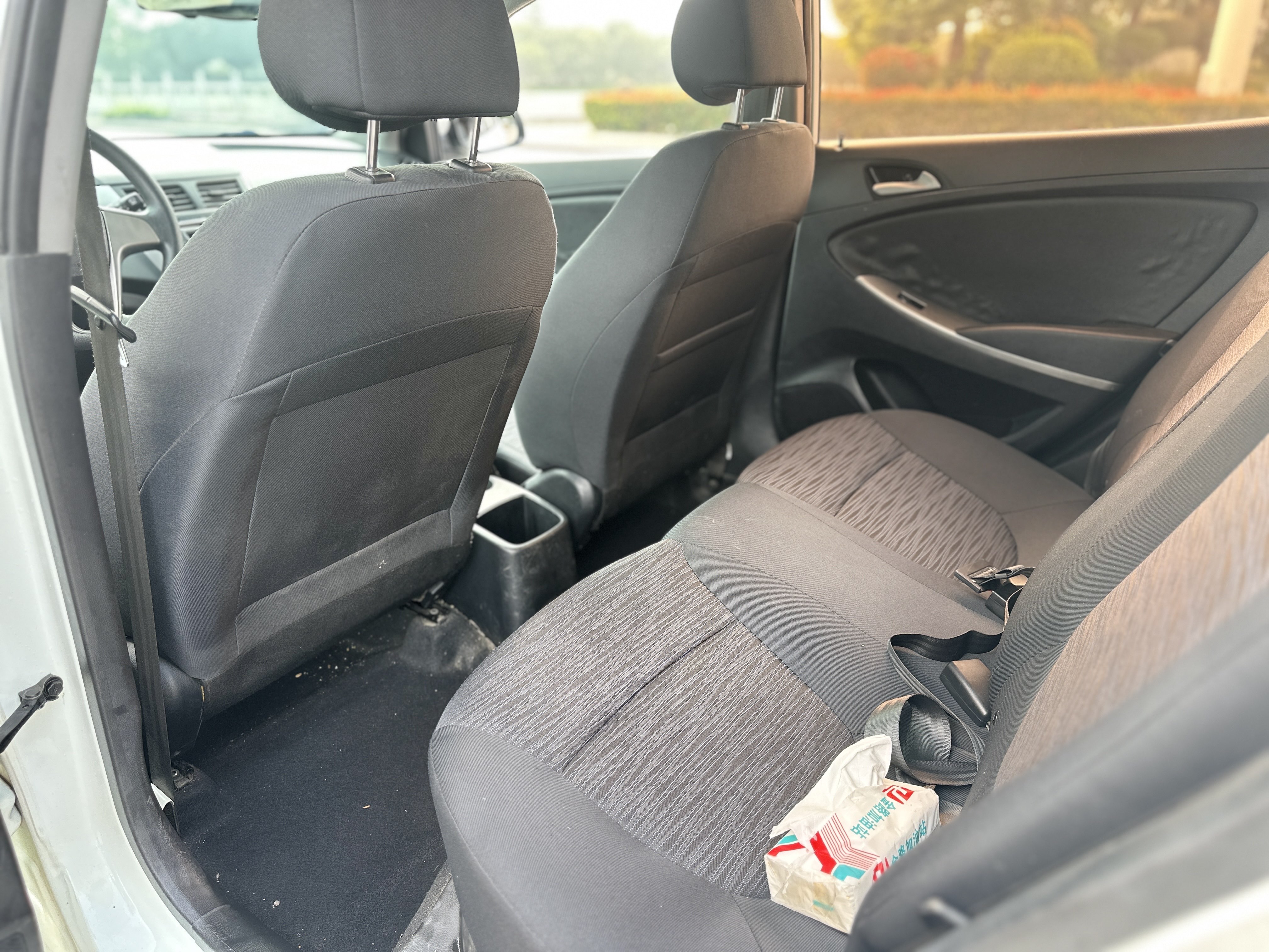 Hyundai Reina Hatchback 2017 car image #7