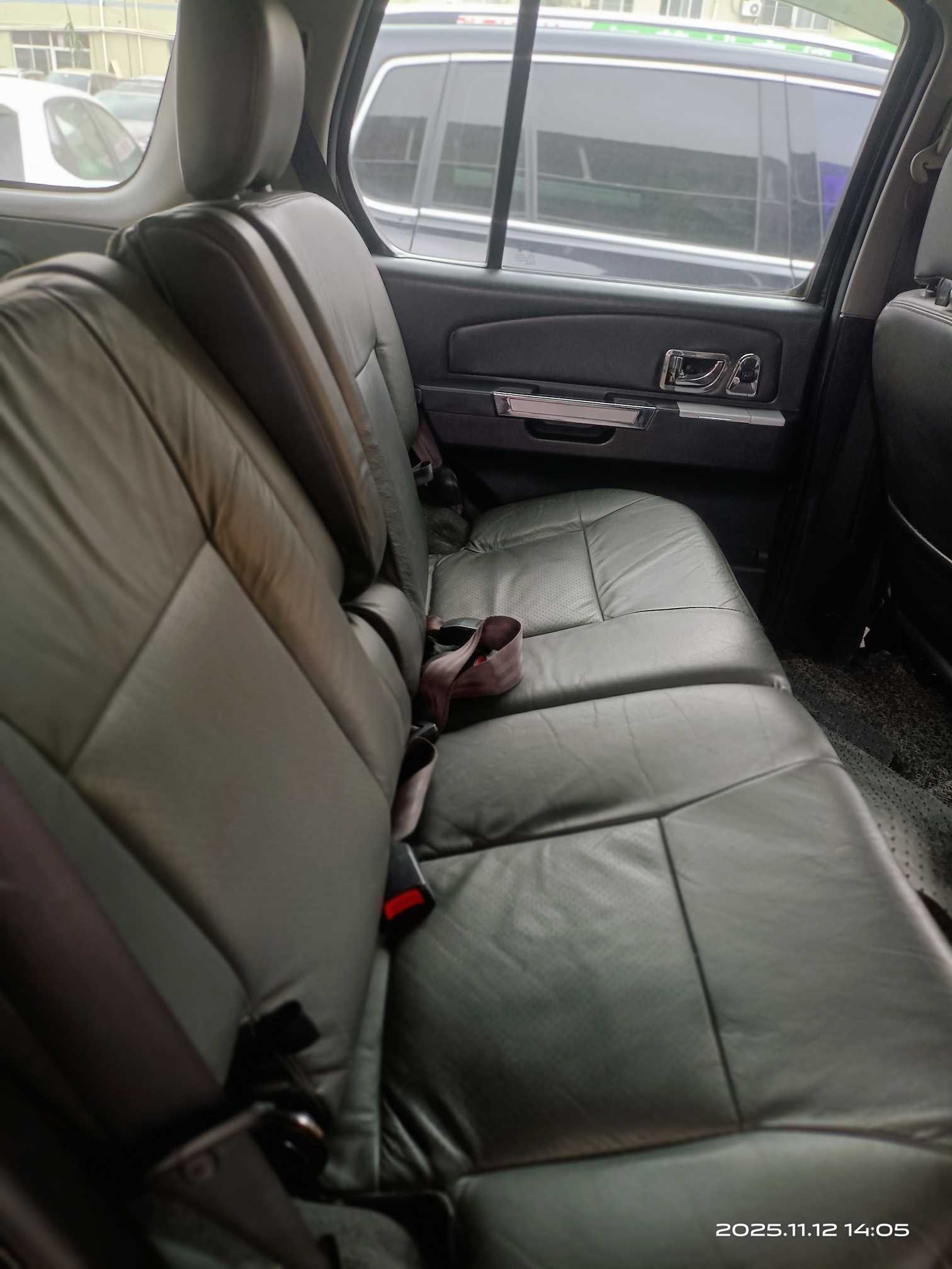 日产 日产帕拉丁 2013 汽车图片 #7