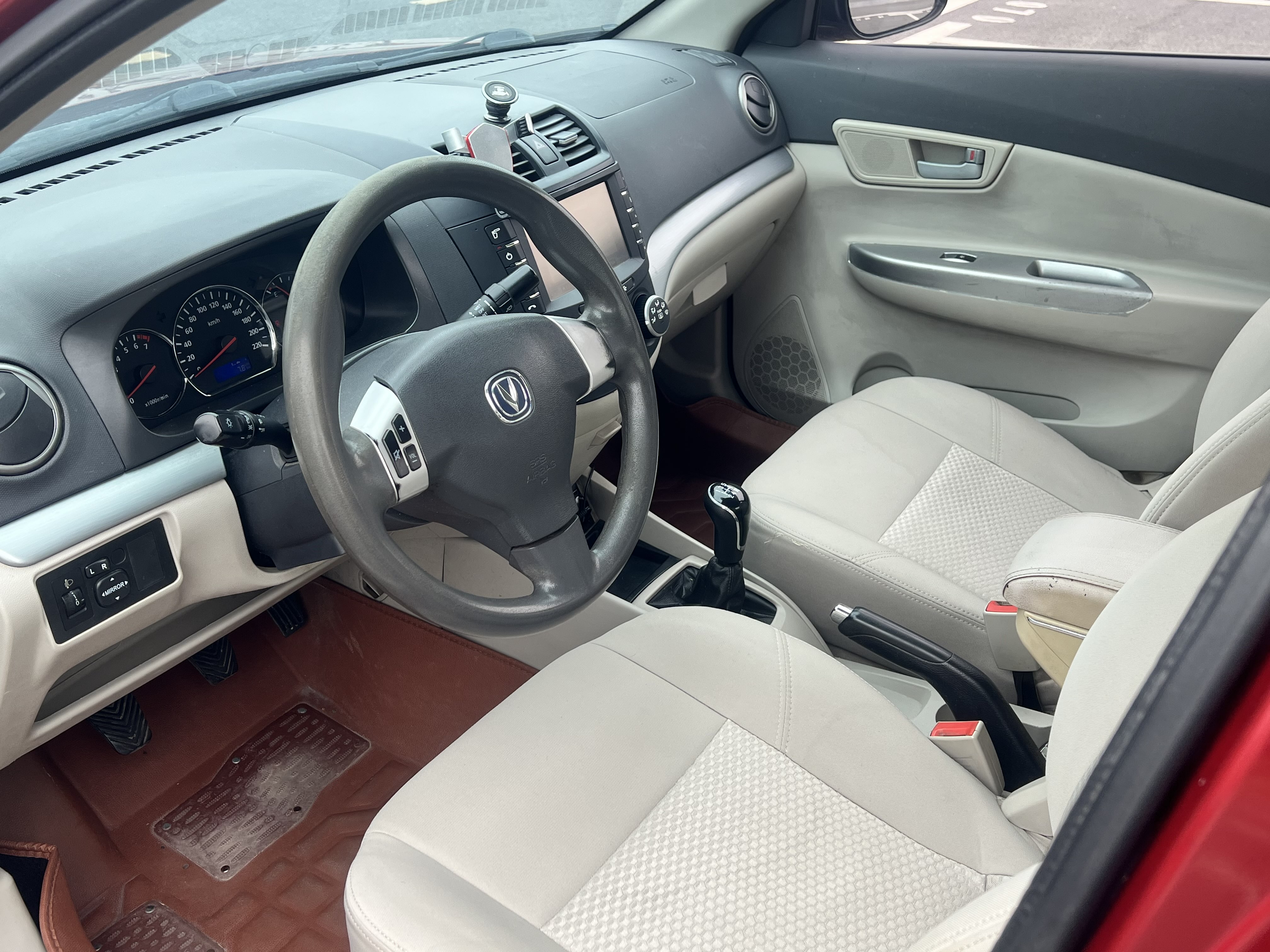 Changan Alsvin V5 2013 #7 Changan Alsvin V5 2013 car image #7