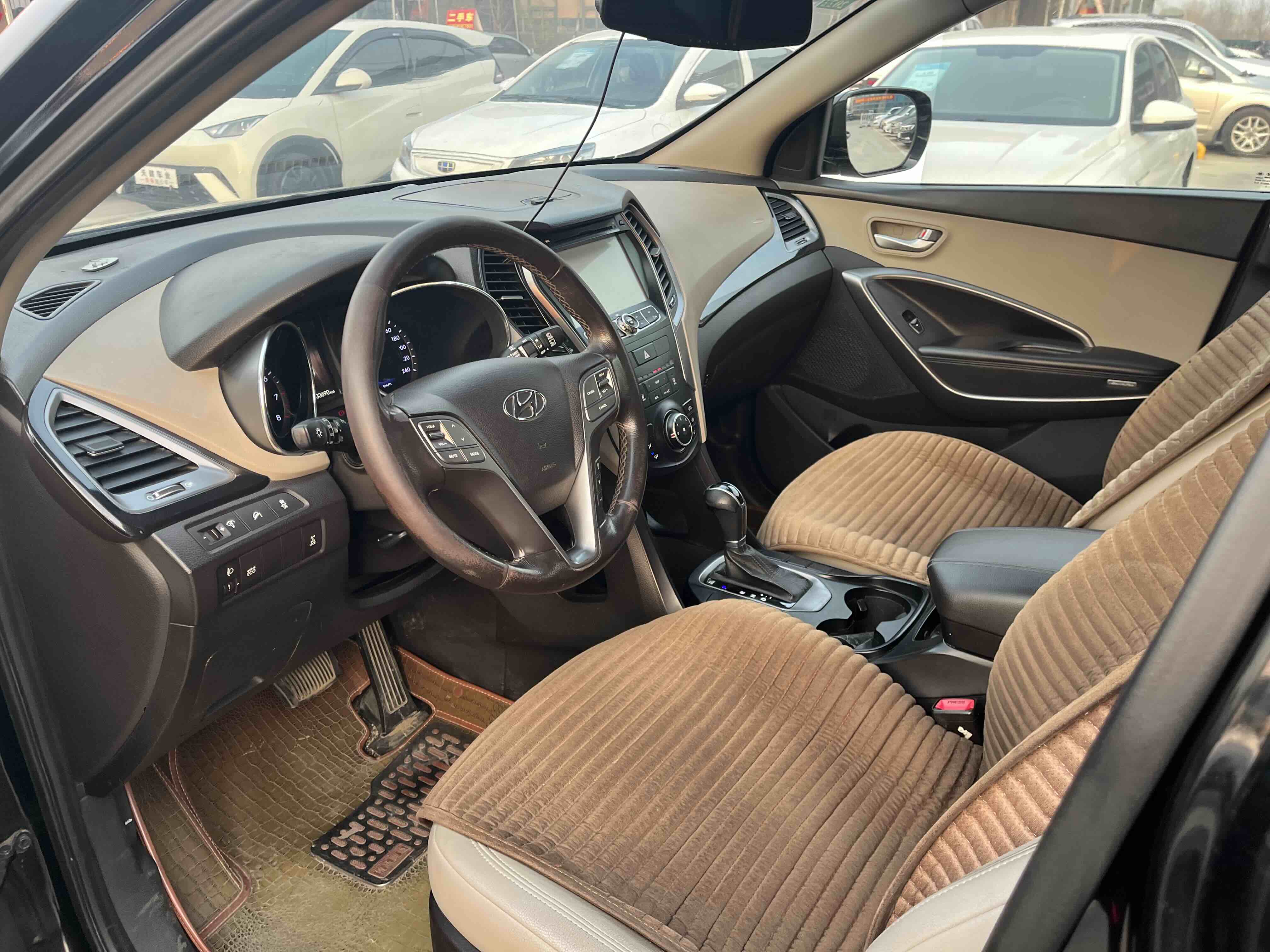 Hyundai Santa Fe 2013 car image #7