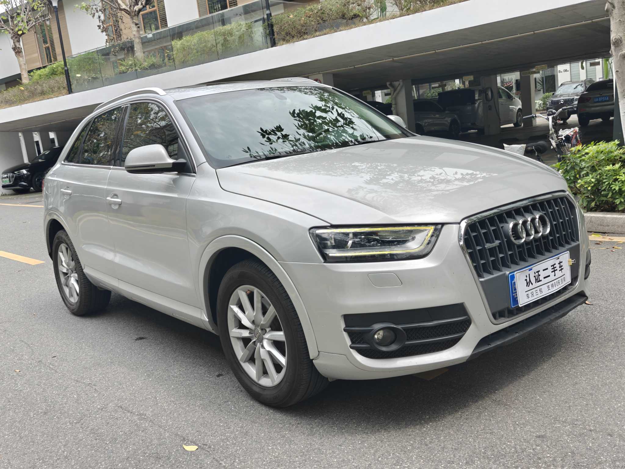 Audi Q3 (Imported) 2014 car image #7