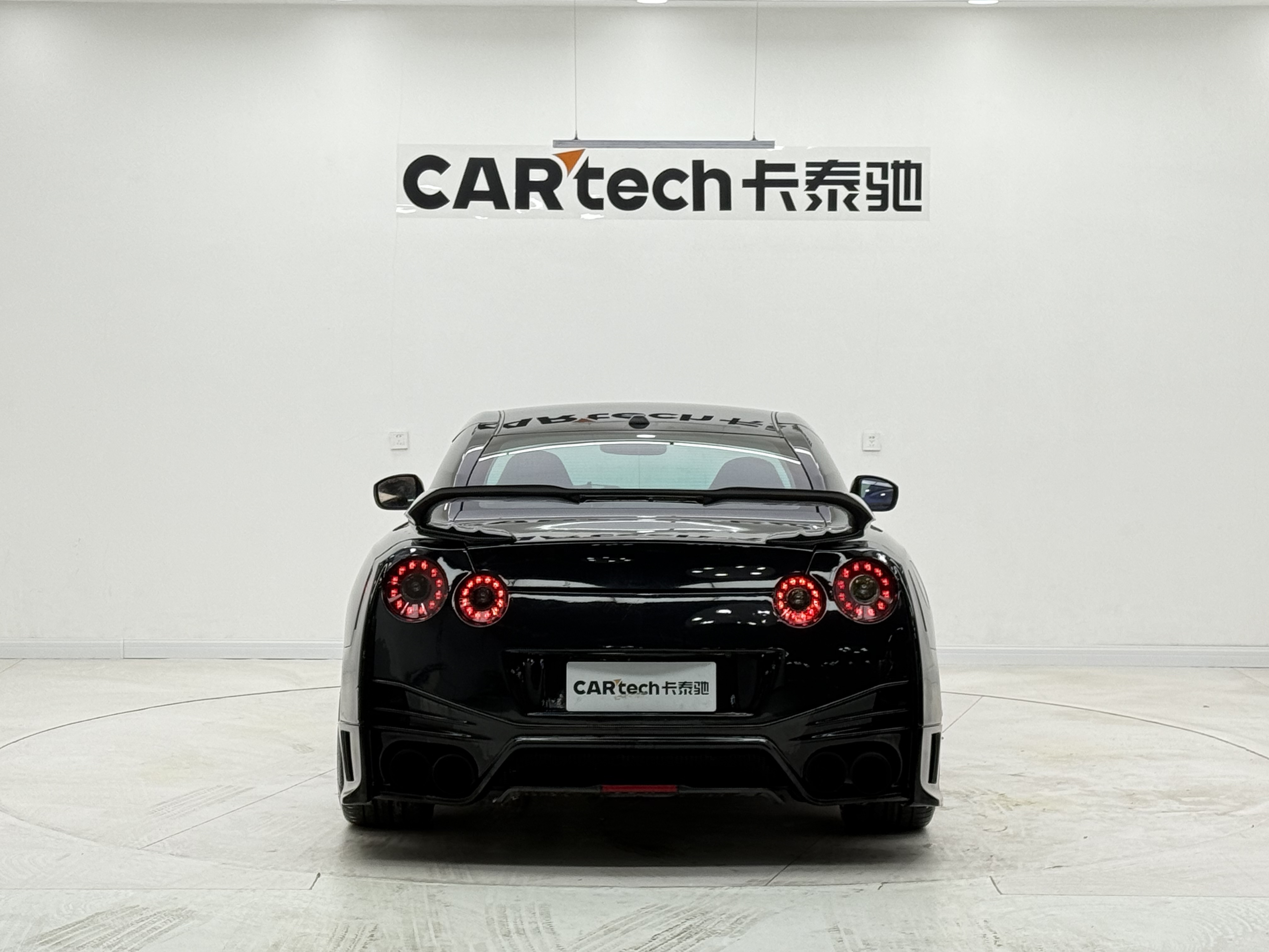 日产 日产GT-R 2010 汽车图片 #7