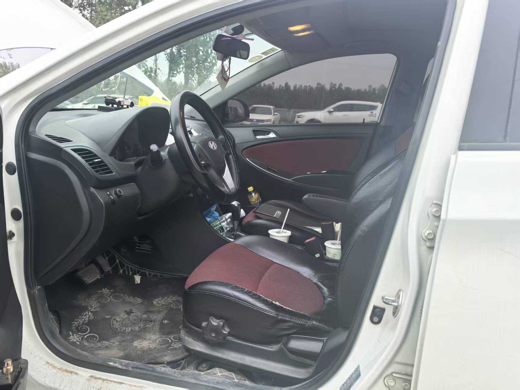 Hyundai Reina Hatchback 2014 #7 Hyundai Reina Hatchback 2014 immagine di auto #7