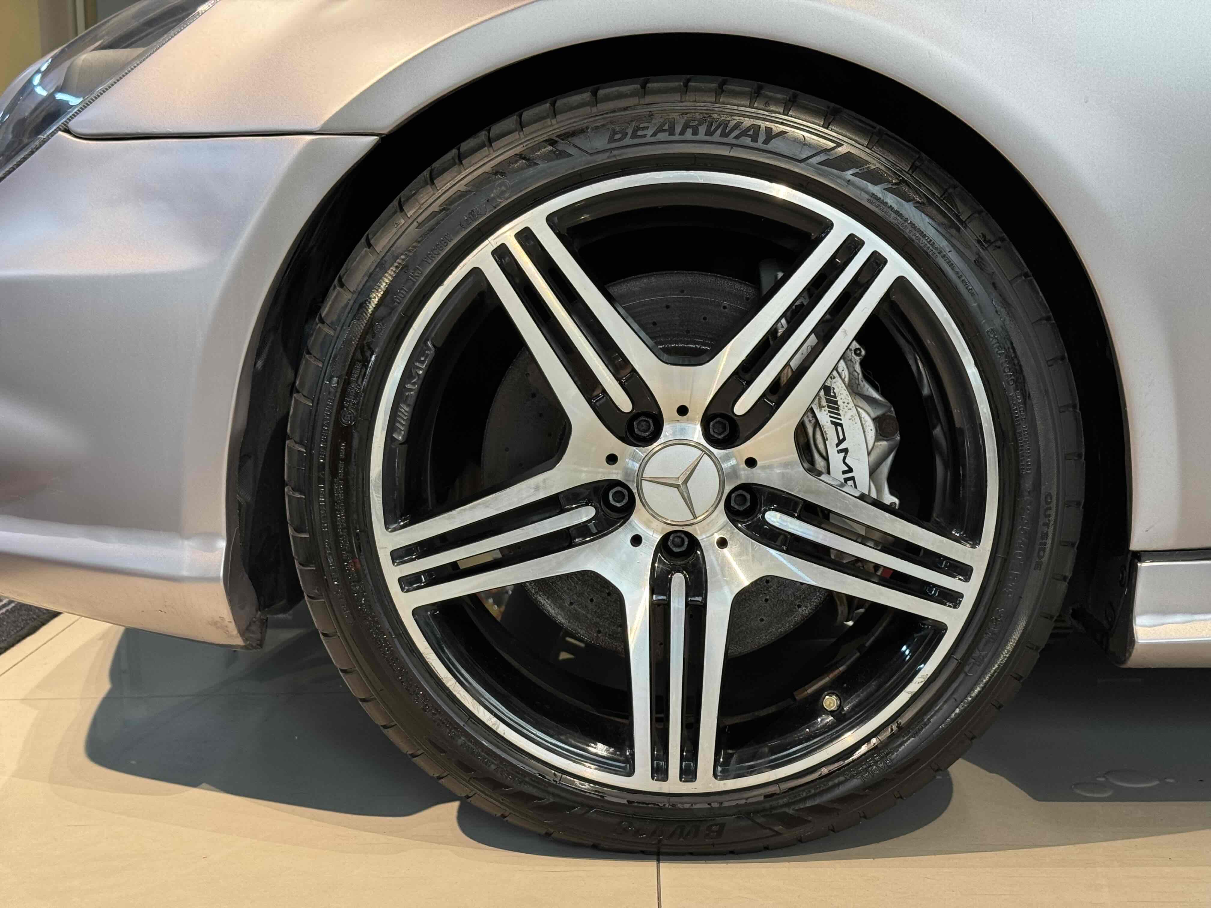 Mercedes-Benz CLS AMG 2009 car image #7