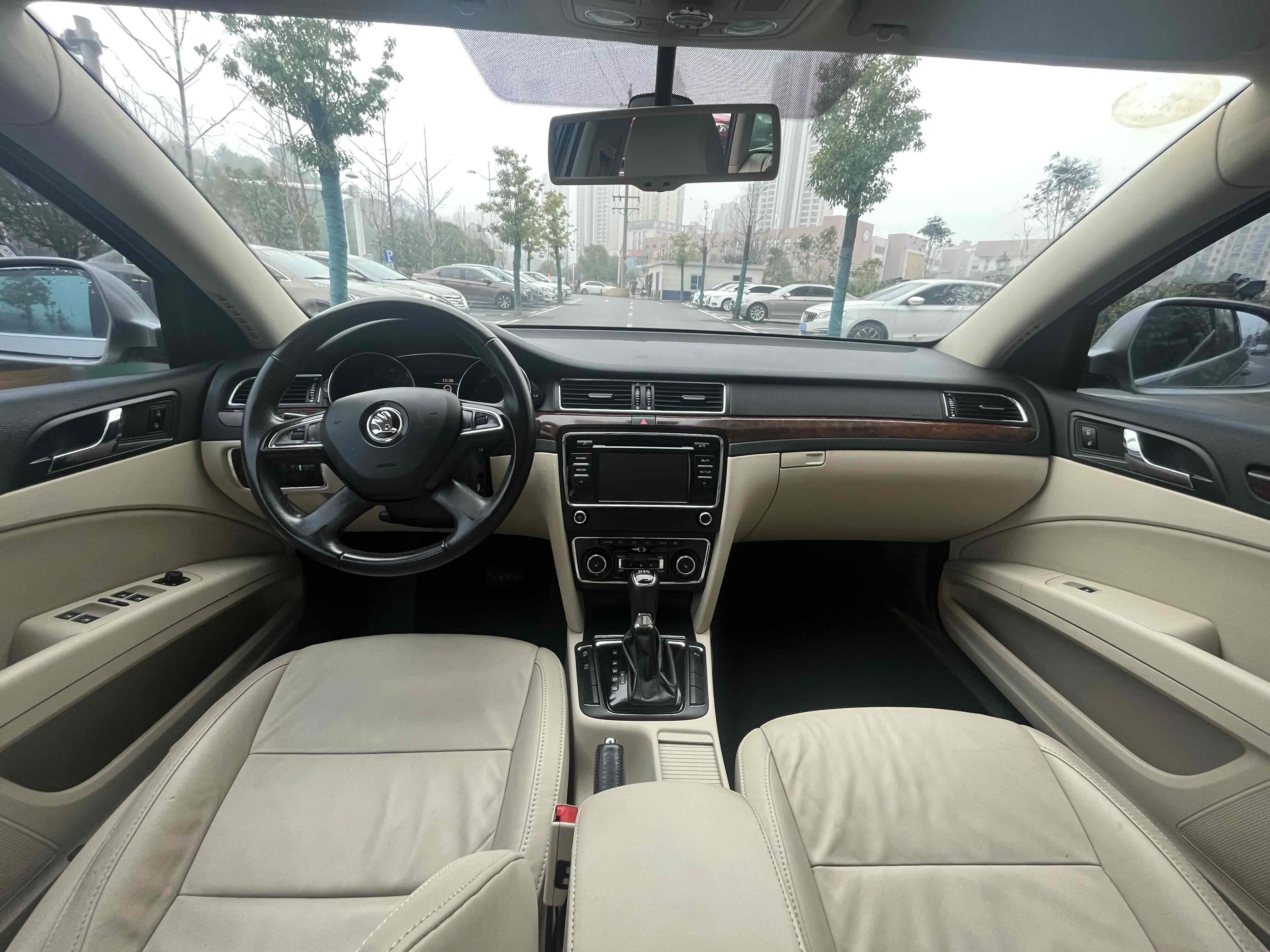 斯柯达 速尊 2015 汽车图片 #7