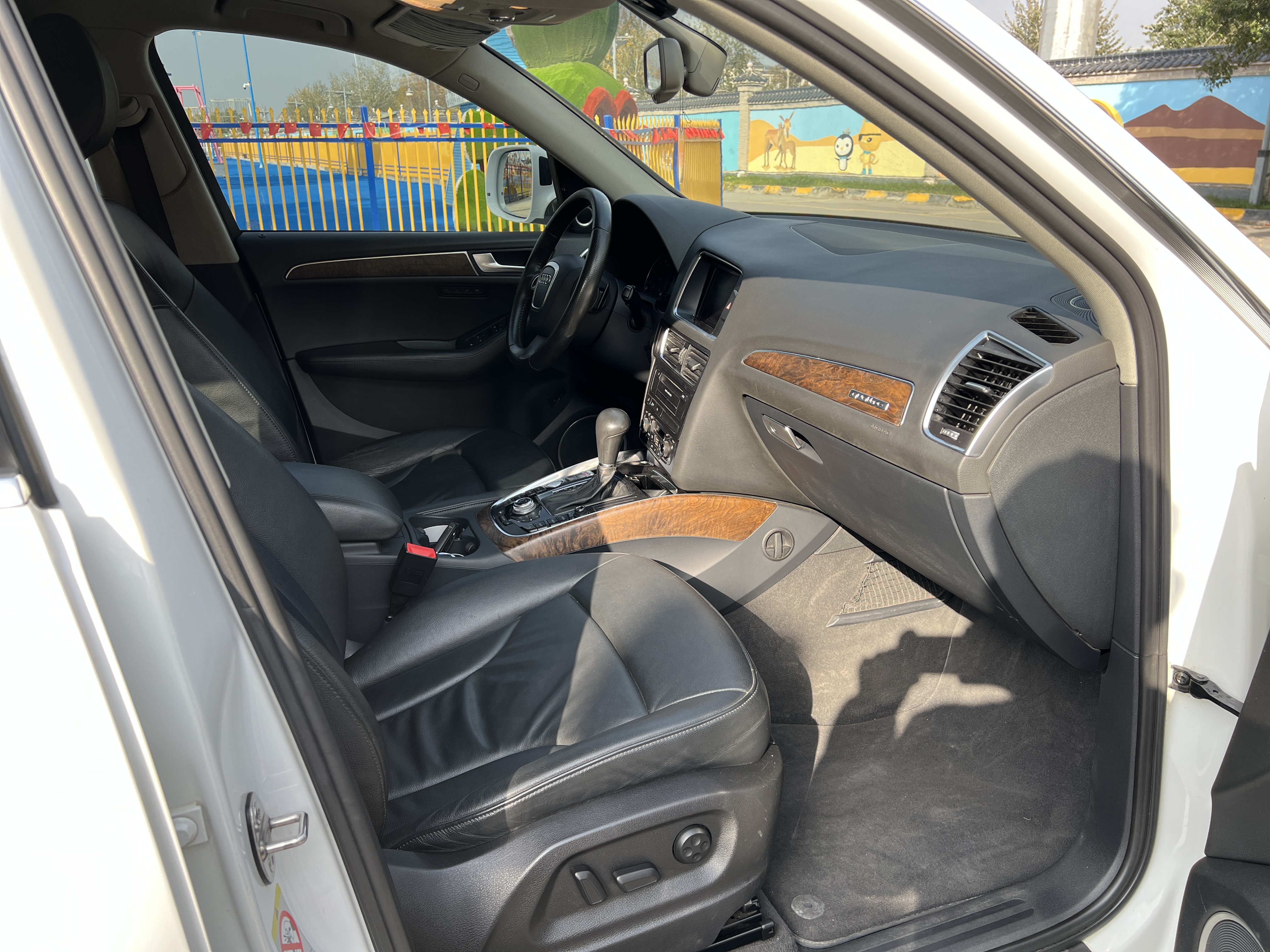 Audi Q5 (Imported) 2011 car image #7