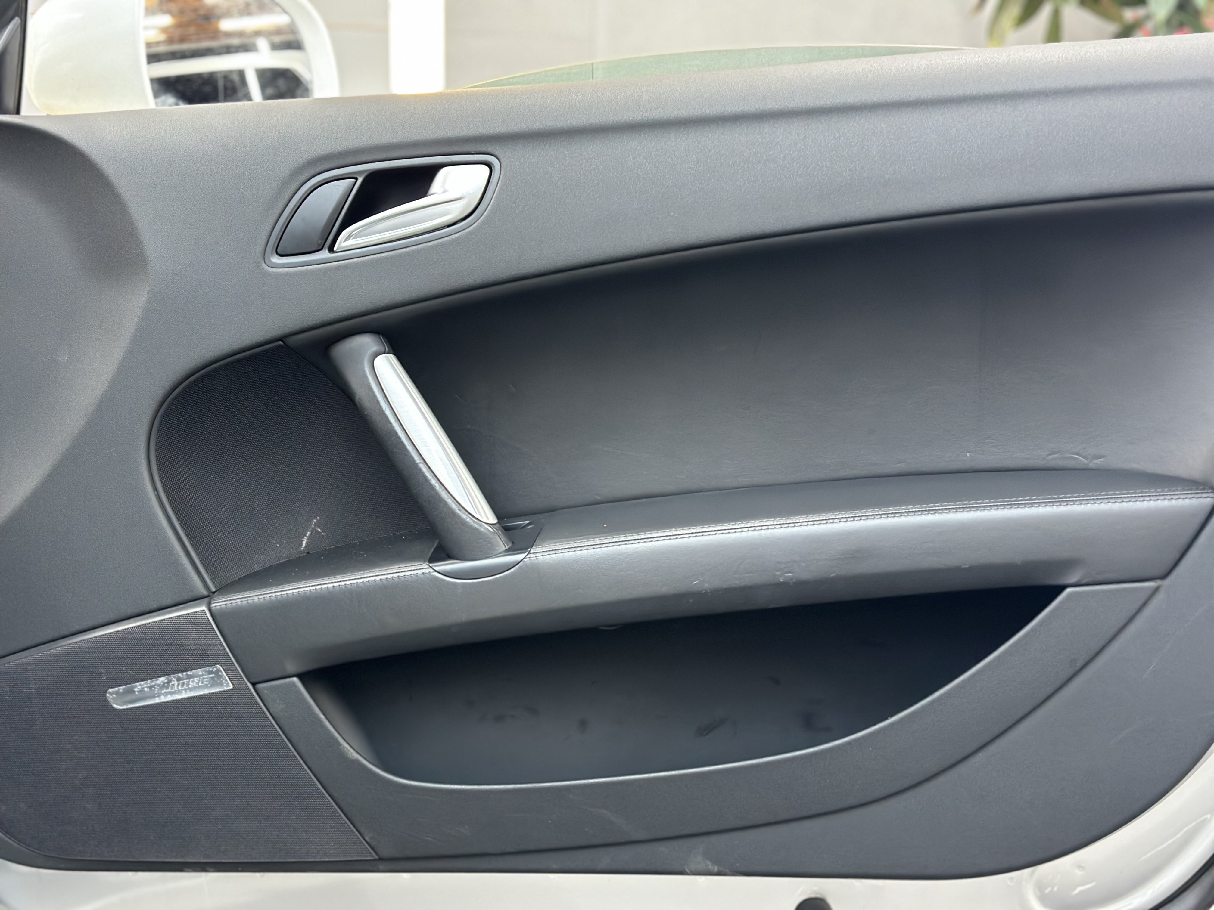 Audi TT 2009 image de voiture #7