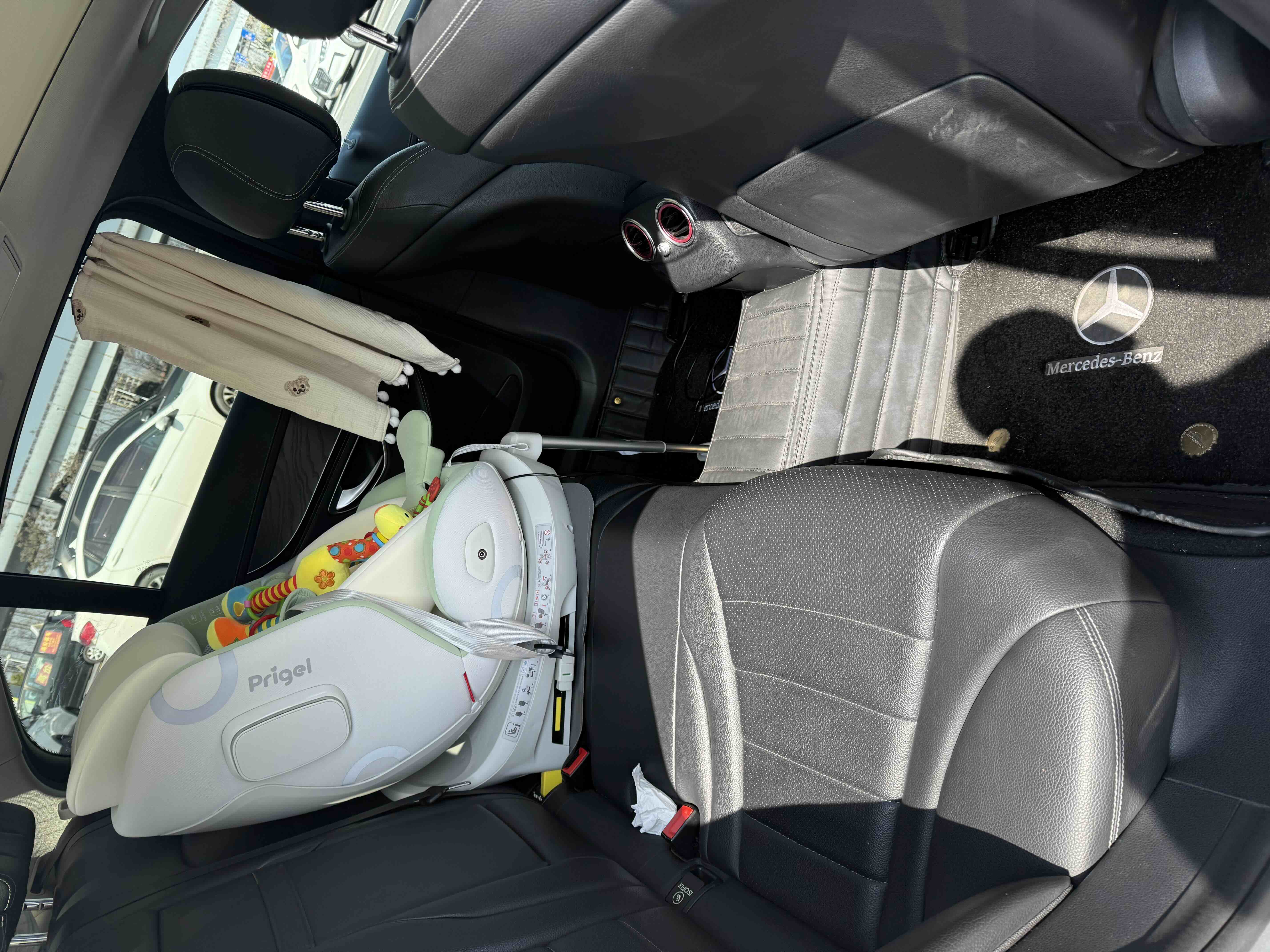 Mercedes-Benz C Class 2015 immagine di auto #7