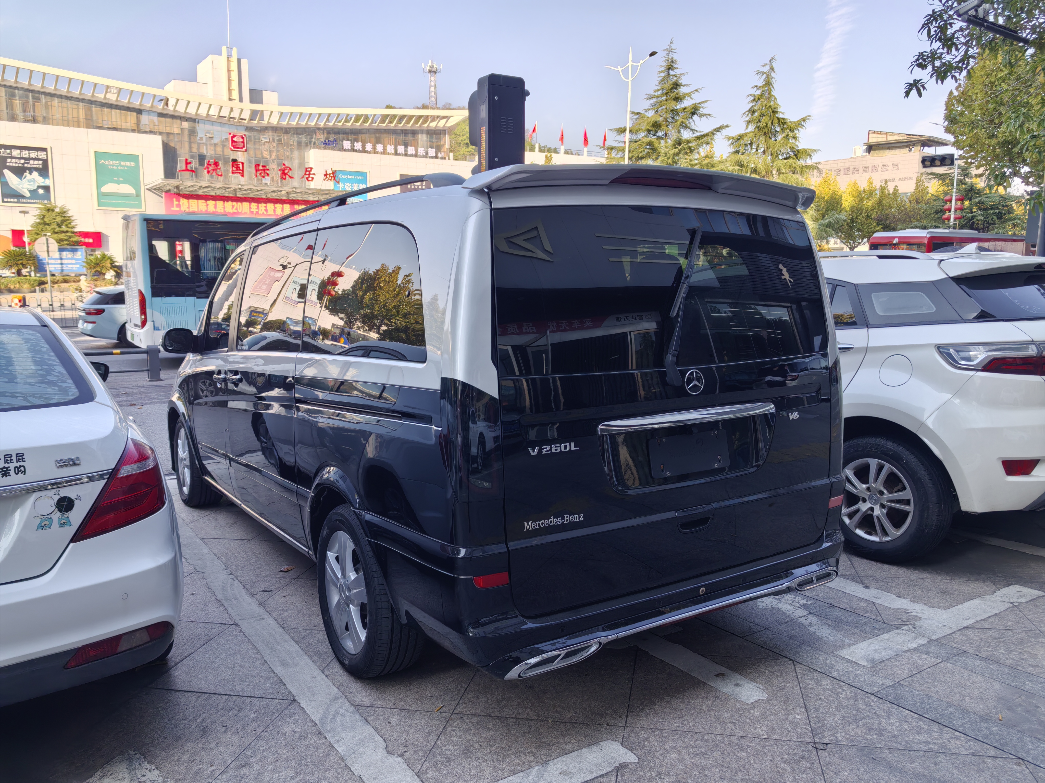 奔驰 唯雅诺 2010 汽车图片 #7