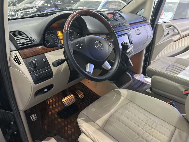 奔驰 唯雅诺 2016 汽车图片 #7