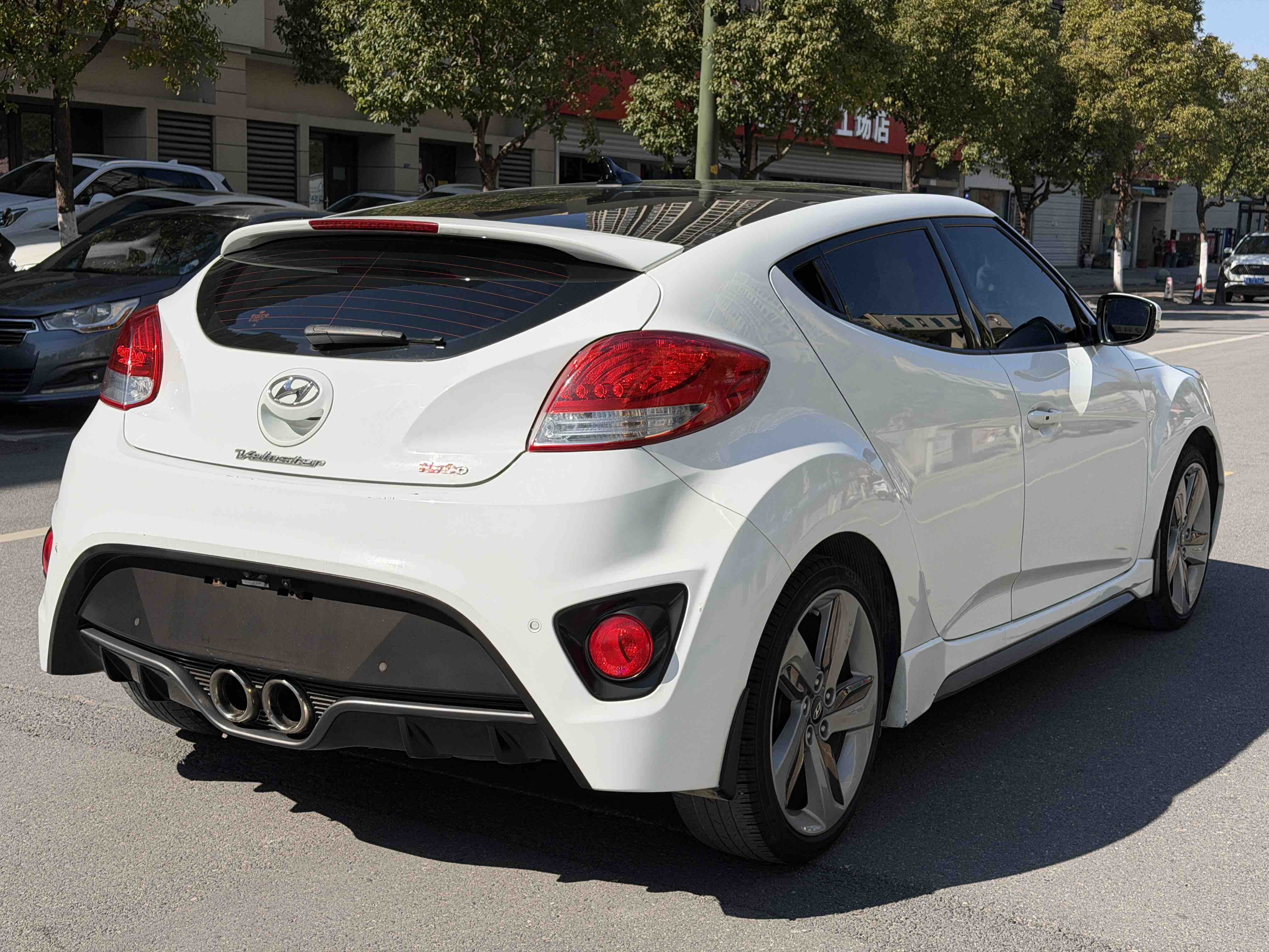 Hyundai Veloster 2014 immagine di auto #7