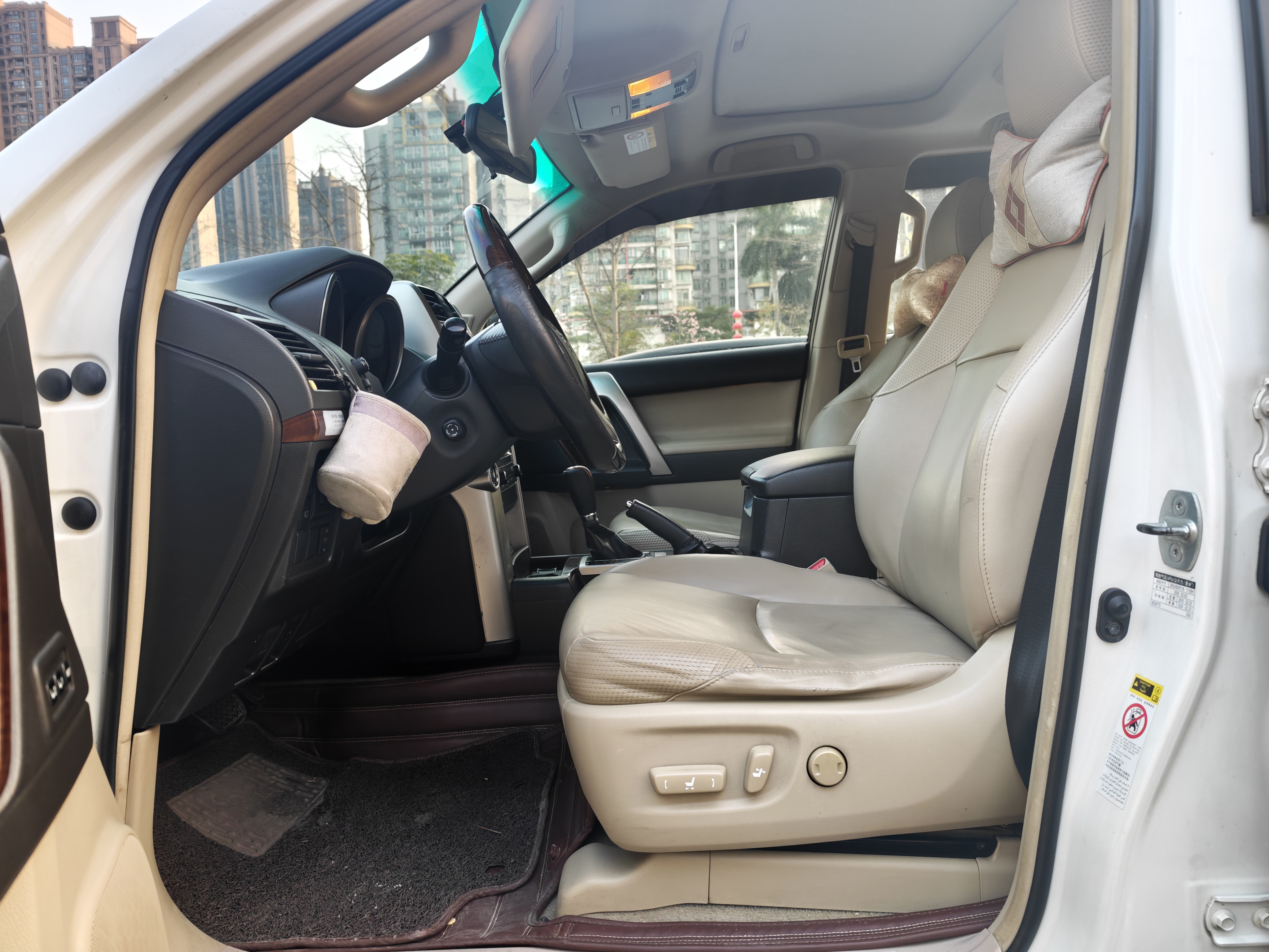 Toyota Land Cruiser Prado 2012 #7 Toyota Land Cruiser Prado 2012 car image #7