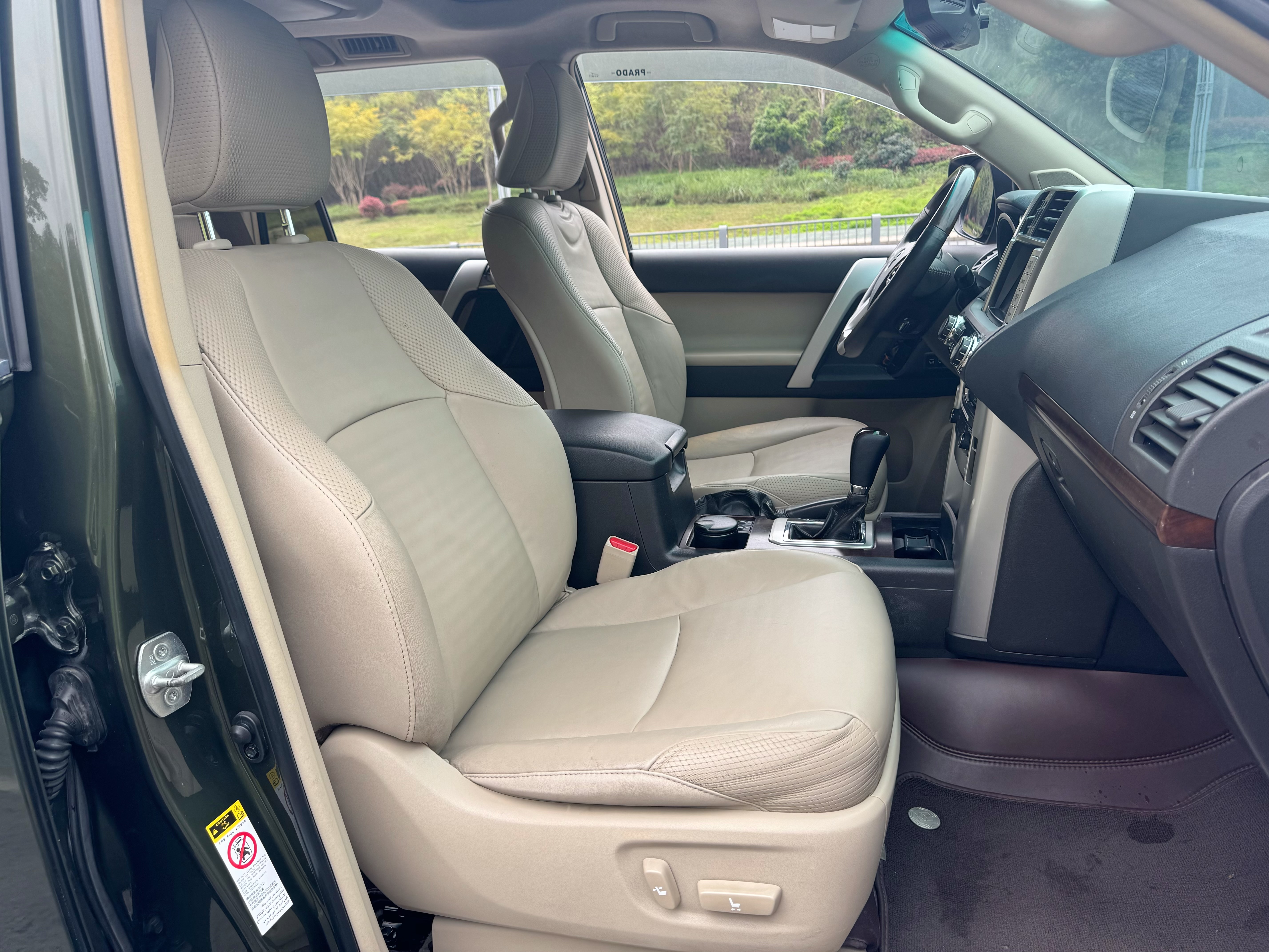 Toyota Land Cruiser Prado 2013 imagem de carro #7