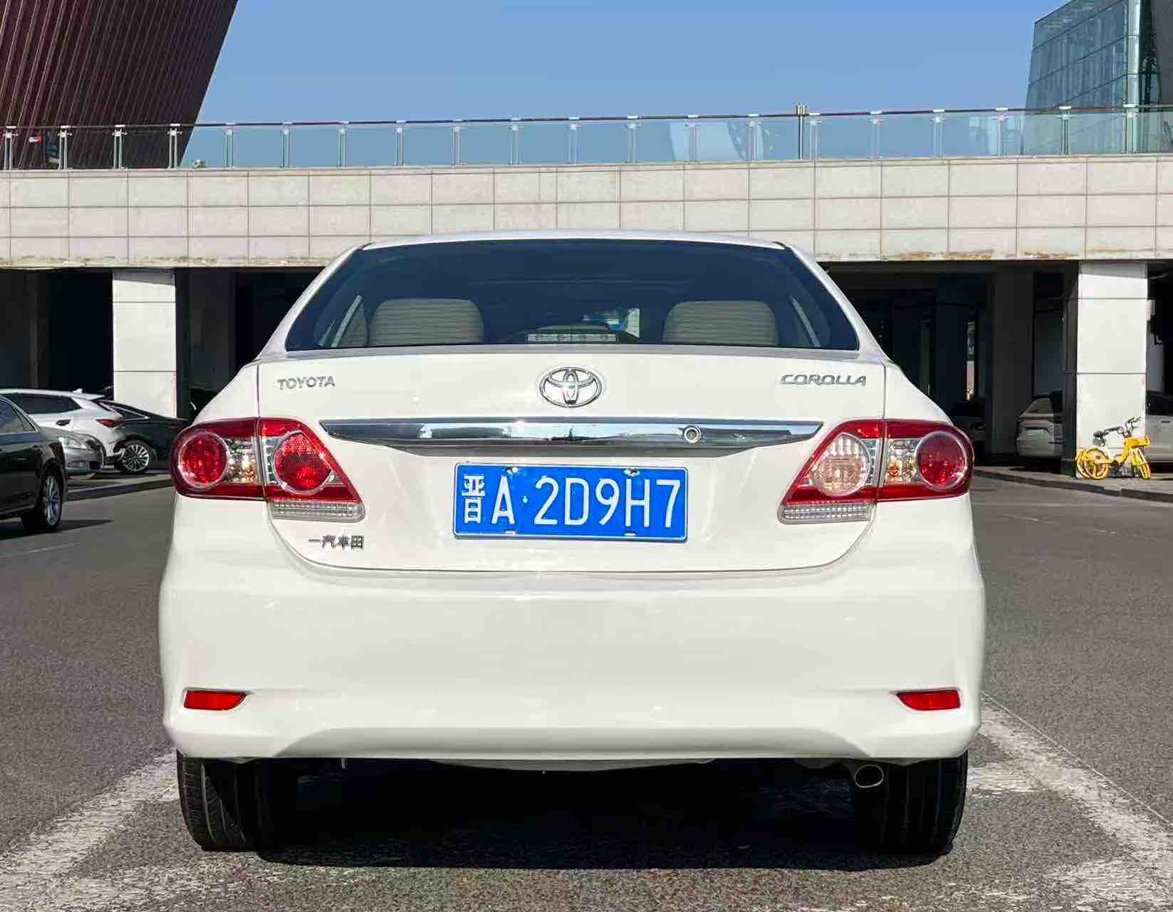 Toyota Corolla 2011 #7 Toyota Corolla 2011 car image #7