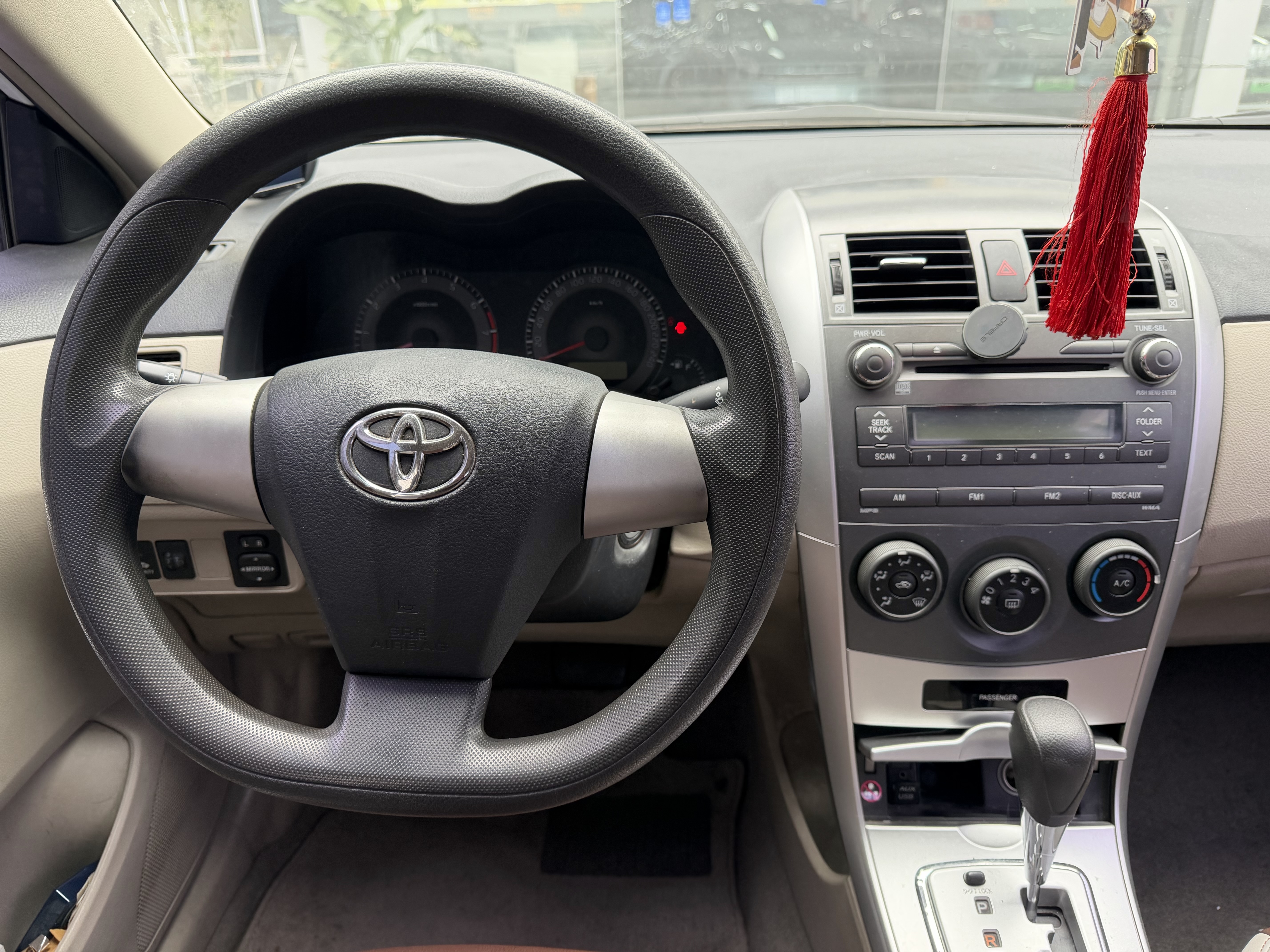 Toyota Corolla 2012 #7 Toyota Corolla 2012 car image #7