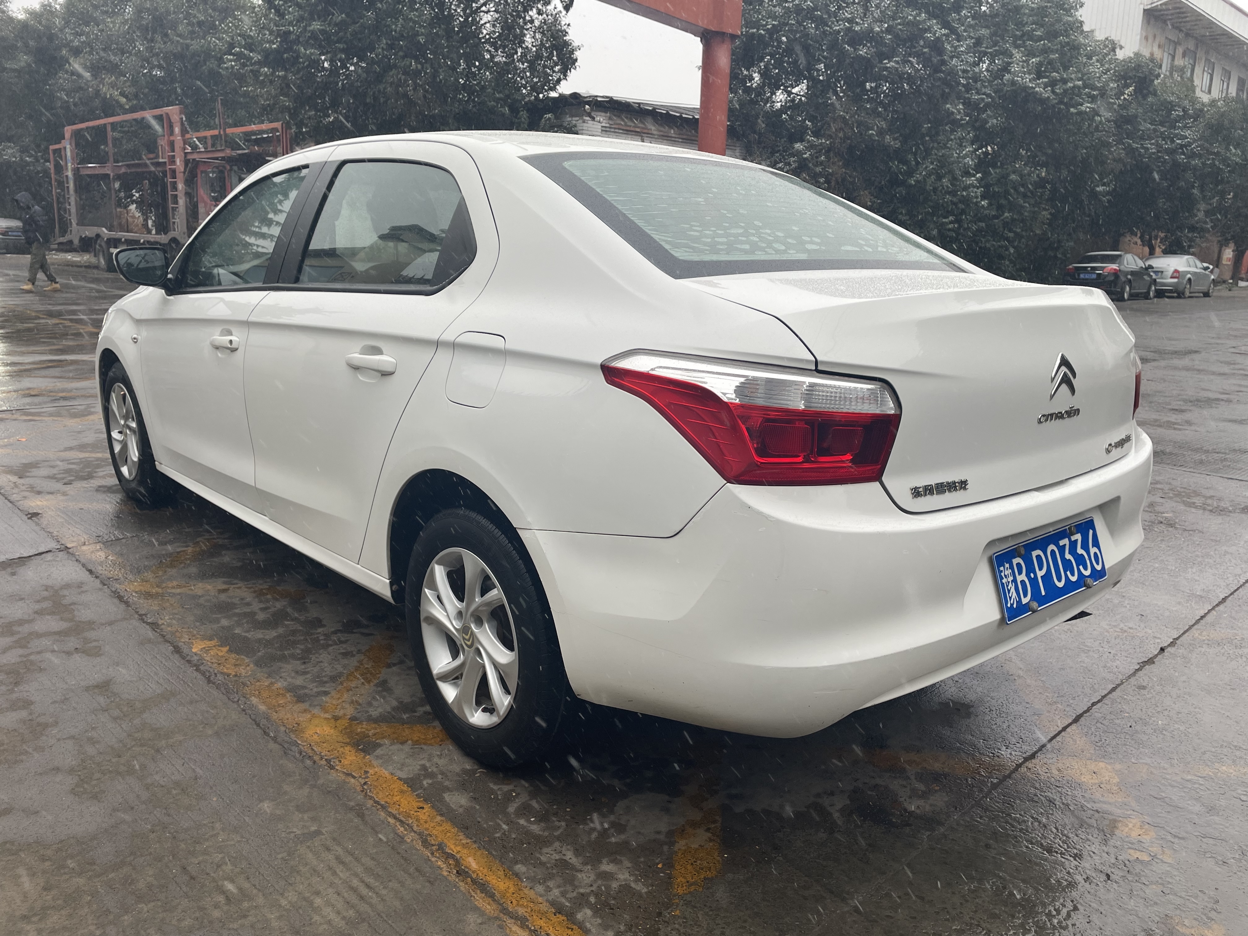 Citroen C-Elysée 2015 #7 Citroen C-Elysée 2015 car image #7