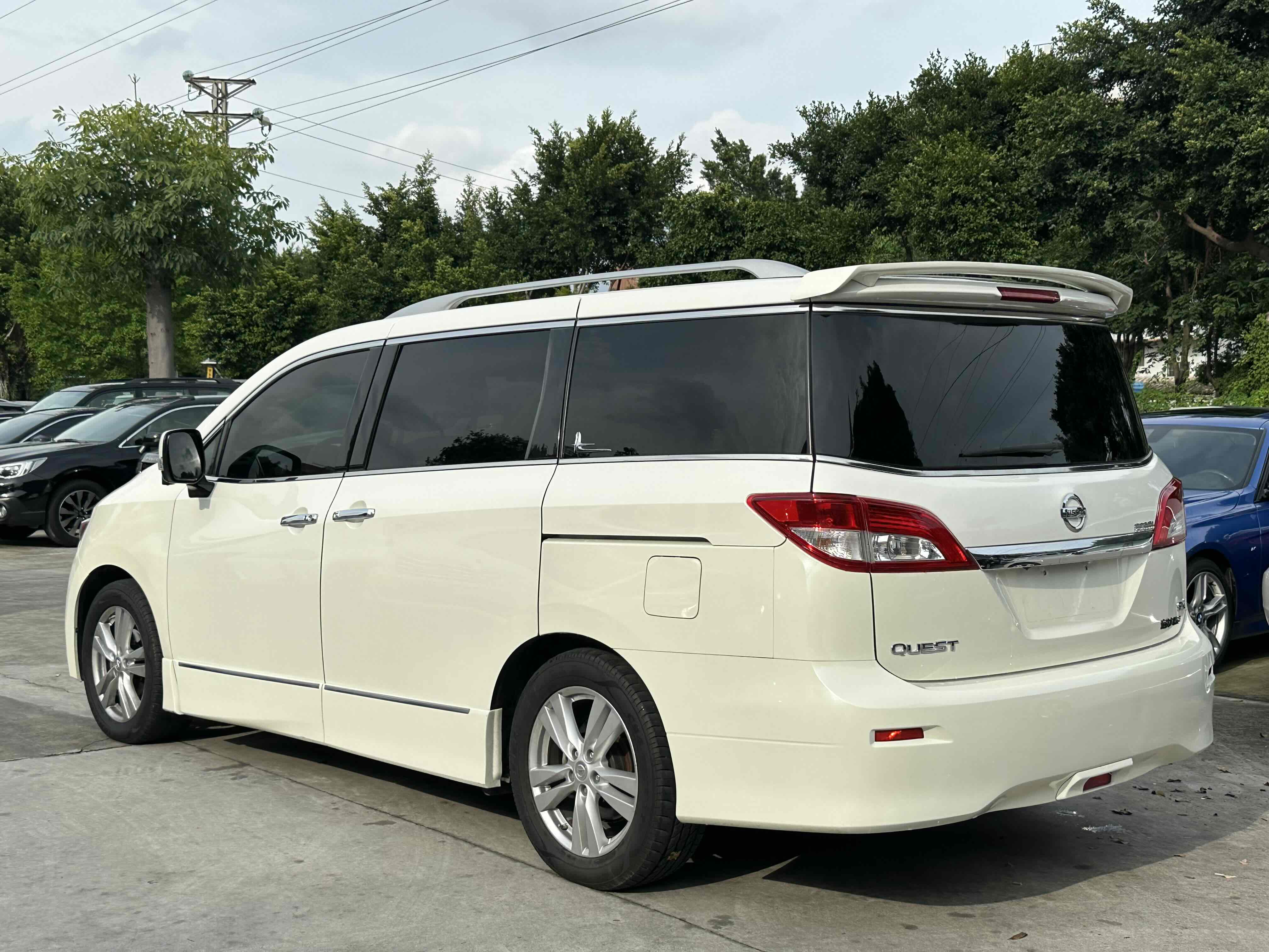 Nissan Quest 2016 imagem de carro #7