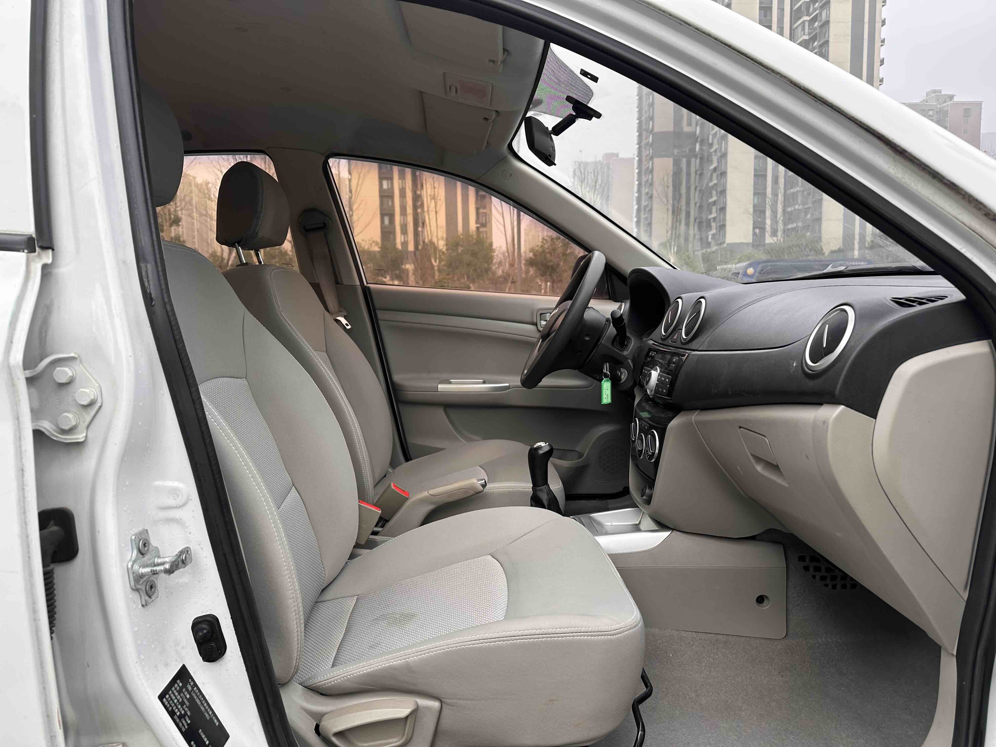 Changan Alsvin V3 2017 immagine di auto #7