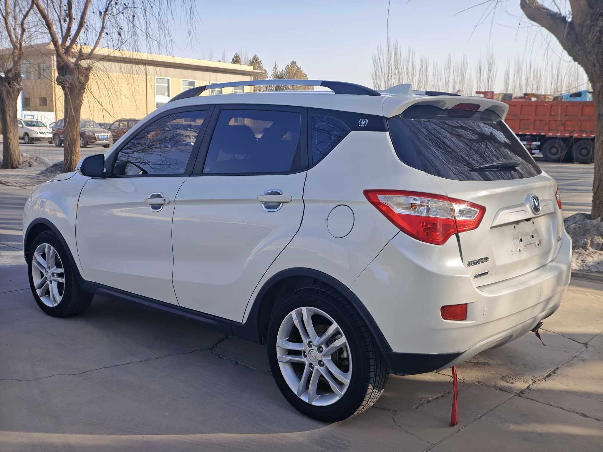 Changan CS35 2015 car image #7