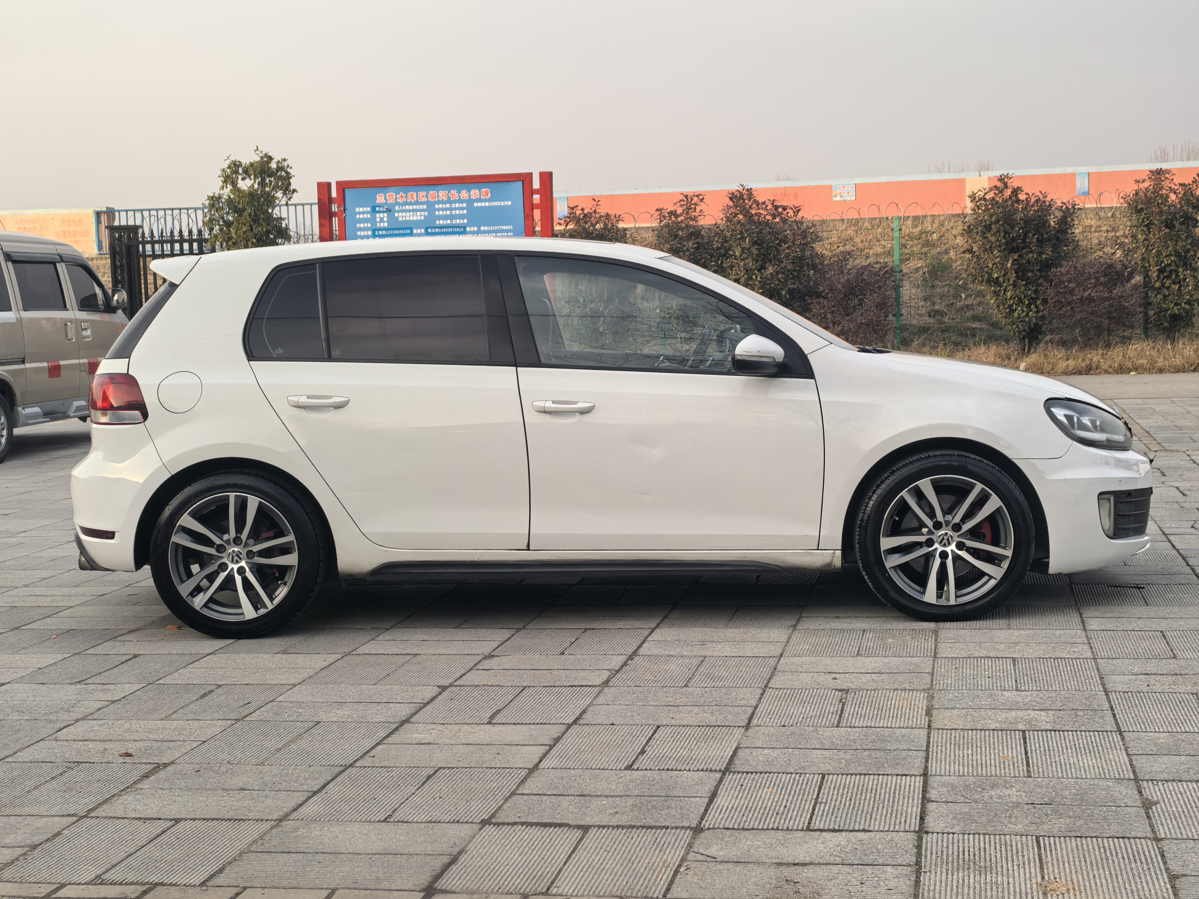 Volkswagen GolfGTI 2013 car image #7