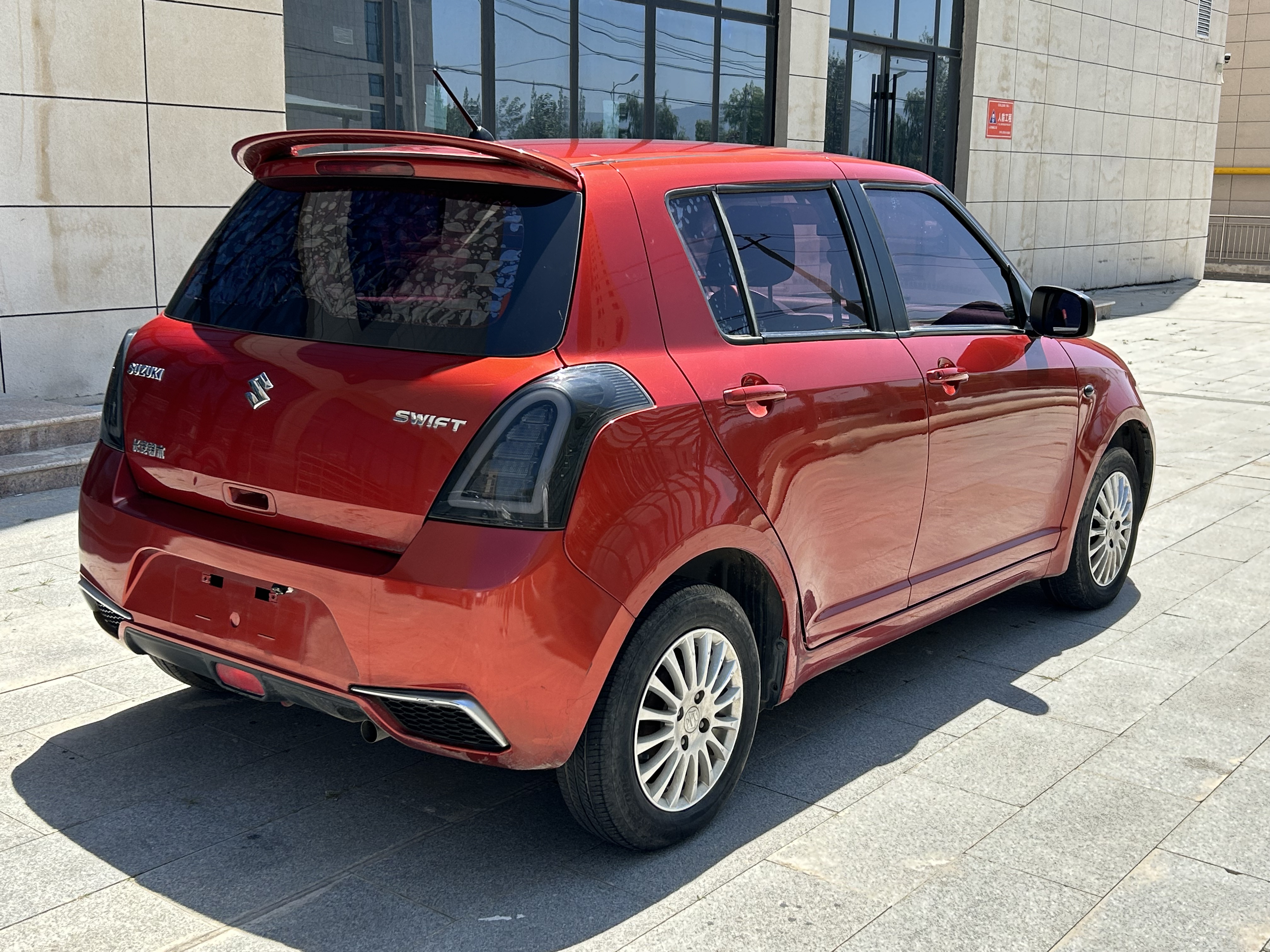 Suzuki Swift 2015 #7 Suzuki Swift 2015 car image #7
