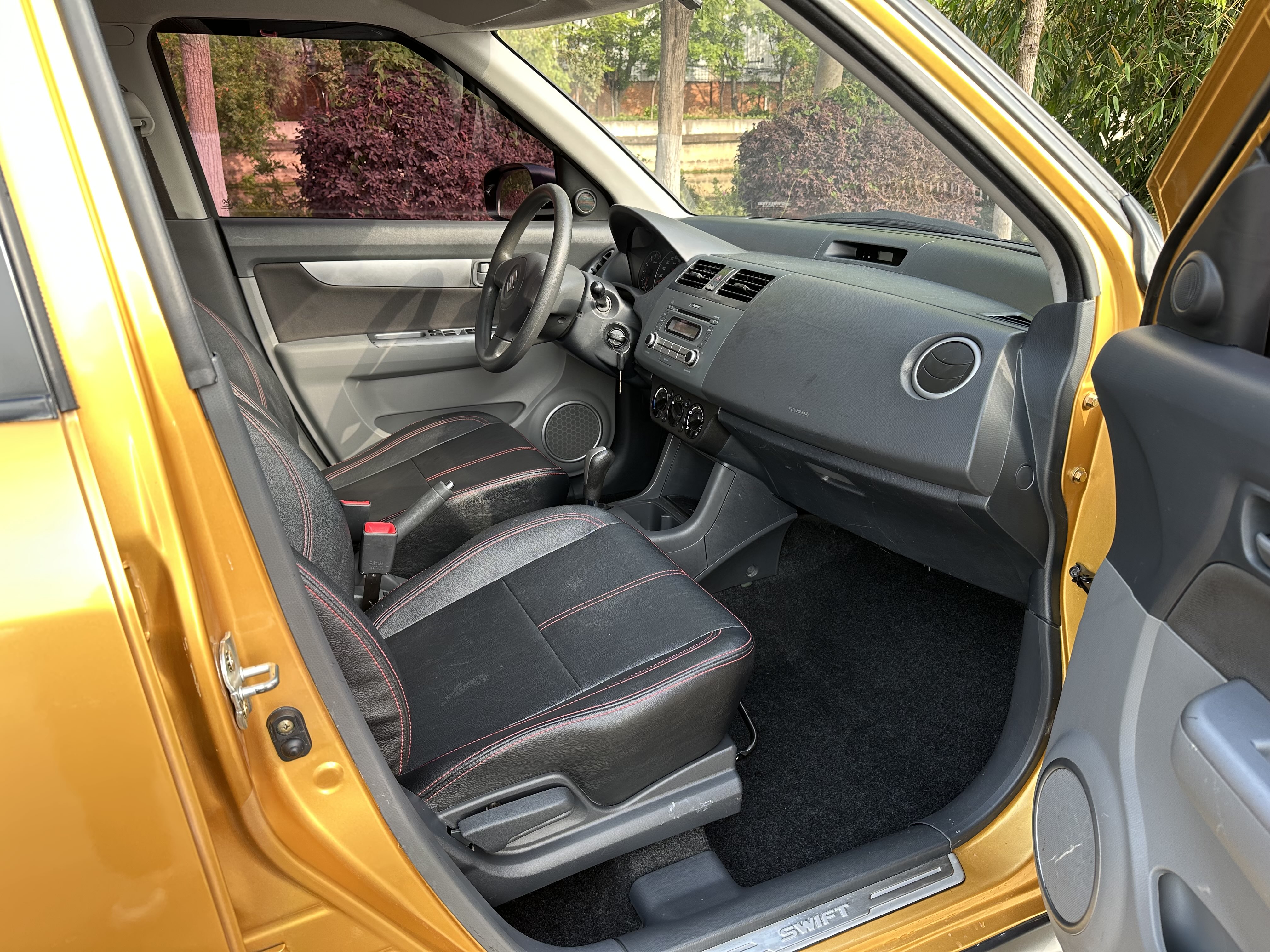 铃木 雨燕 2015 汽车图片 #7