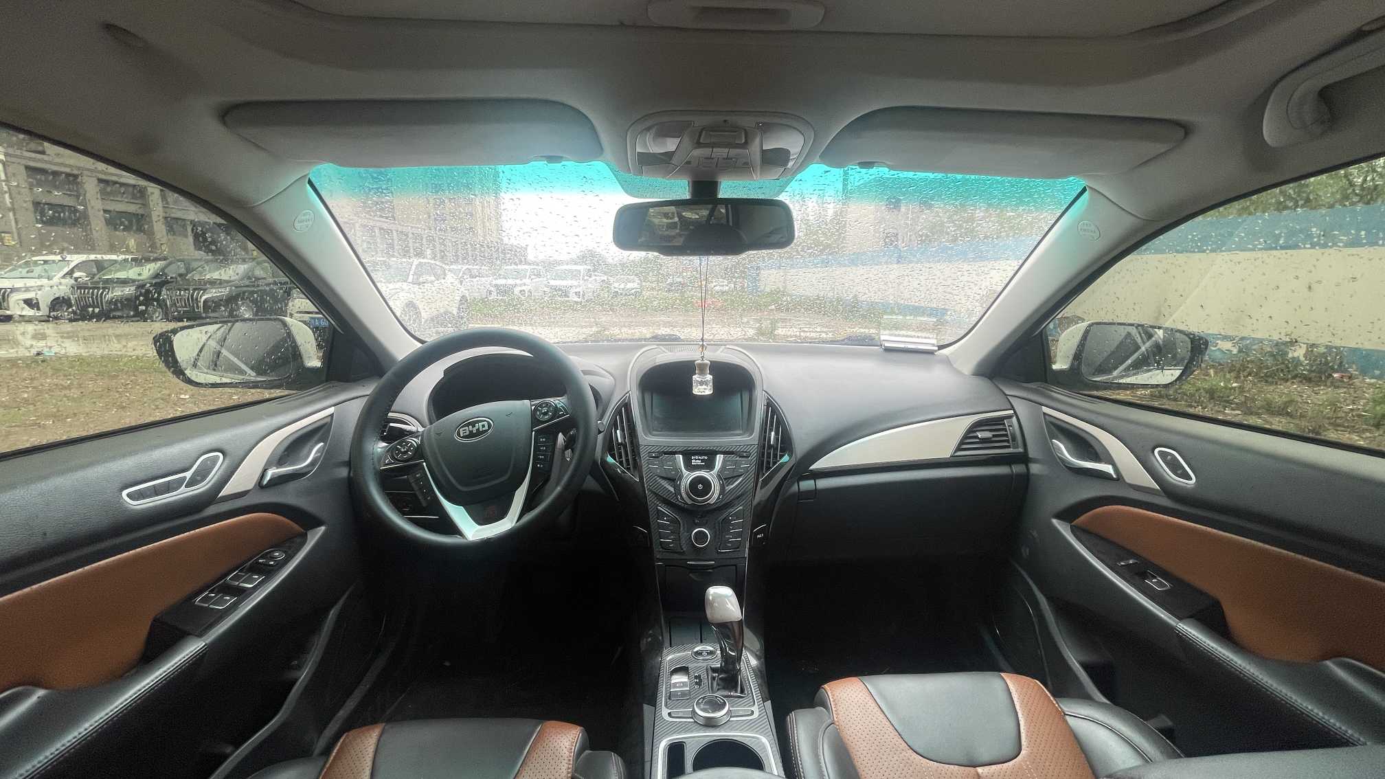 BYD Qin New Energy 2016 #7 BYD Qin New Energy 2016 car image #7