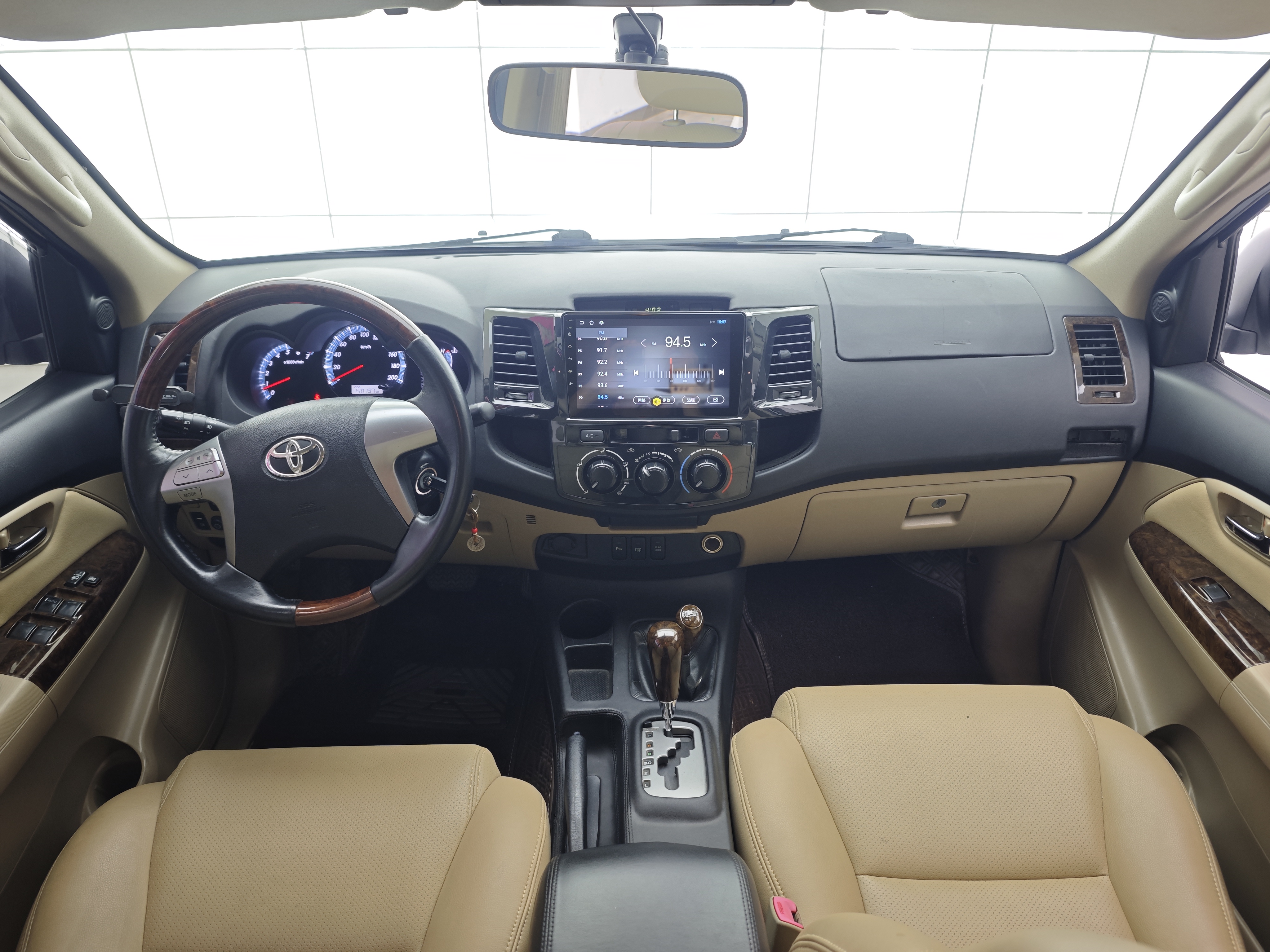 丰田 Fortuner 2017 汽车图片 #7