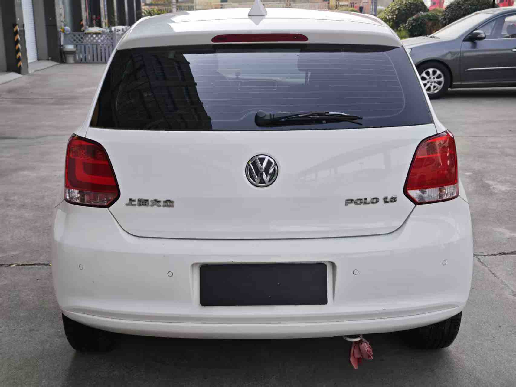 Polo 2012 car image #7