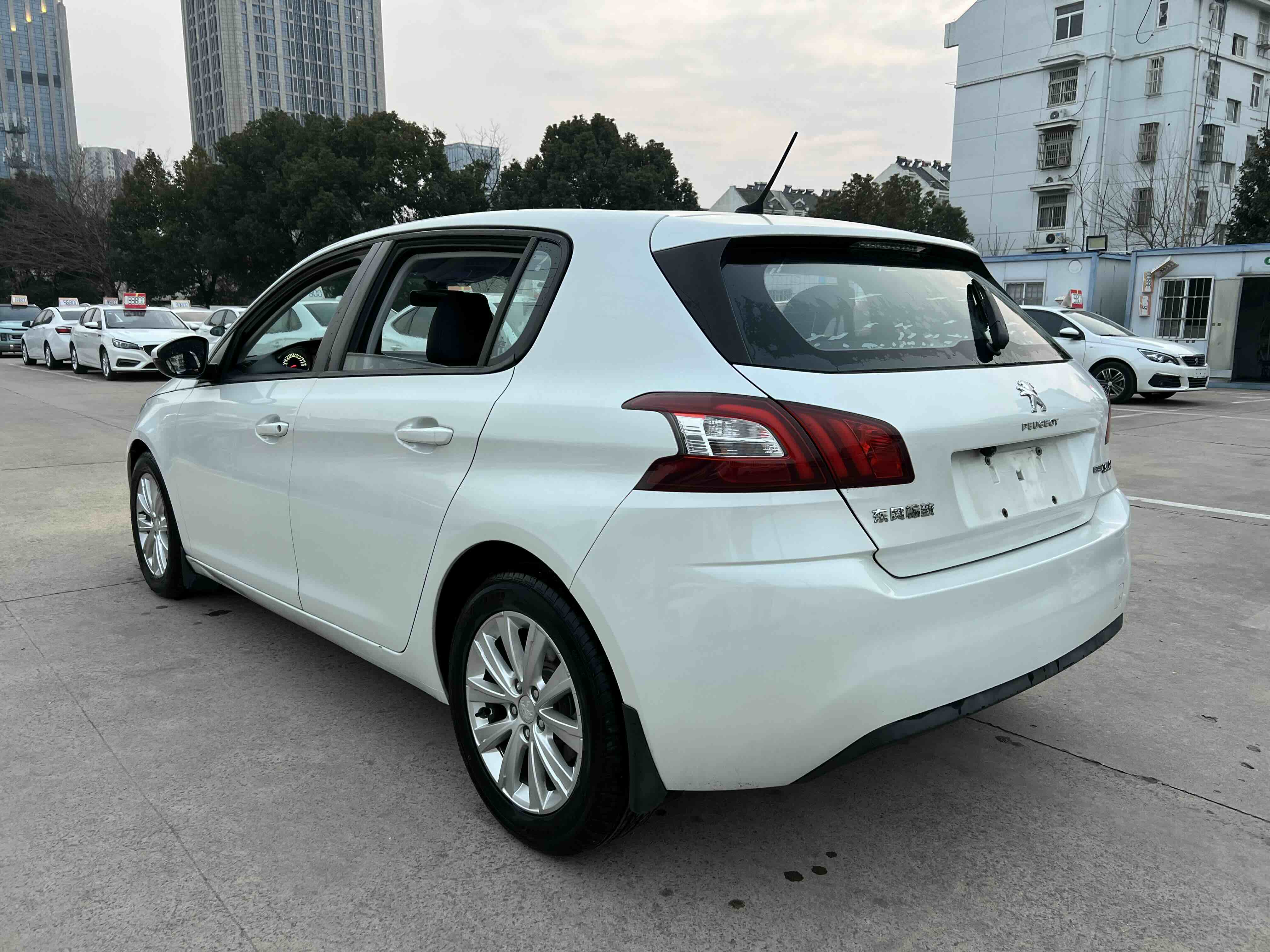 Peugeot 308S 2016 car image #7