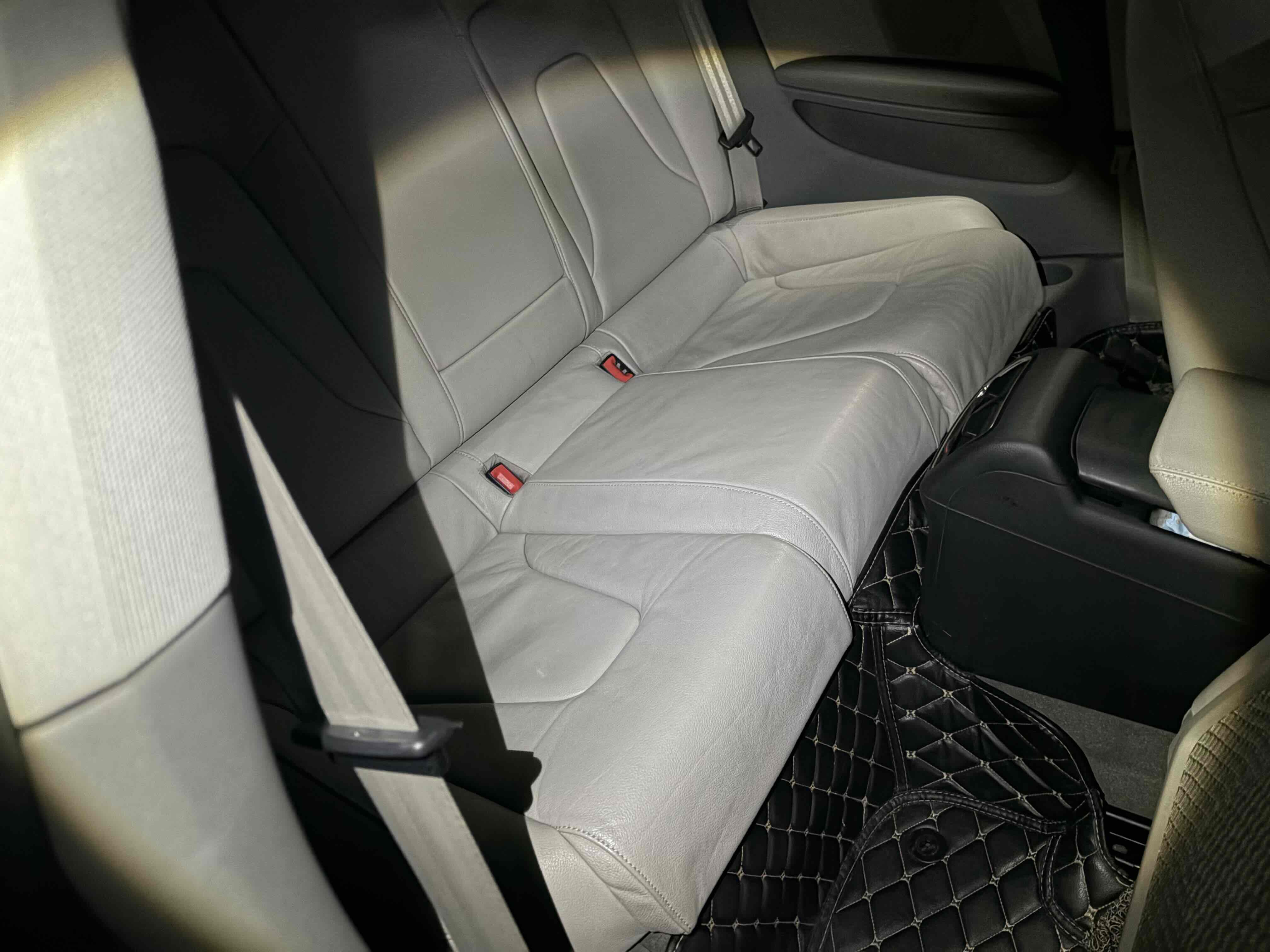 Audi A5 (Imported) 2012 car image #7