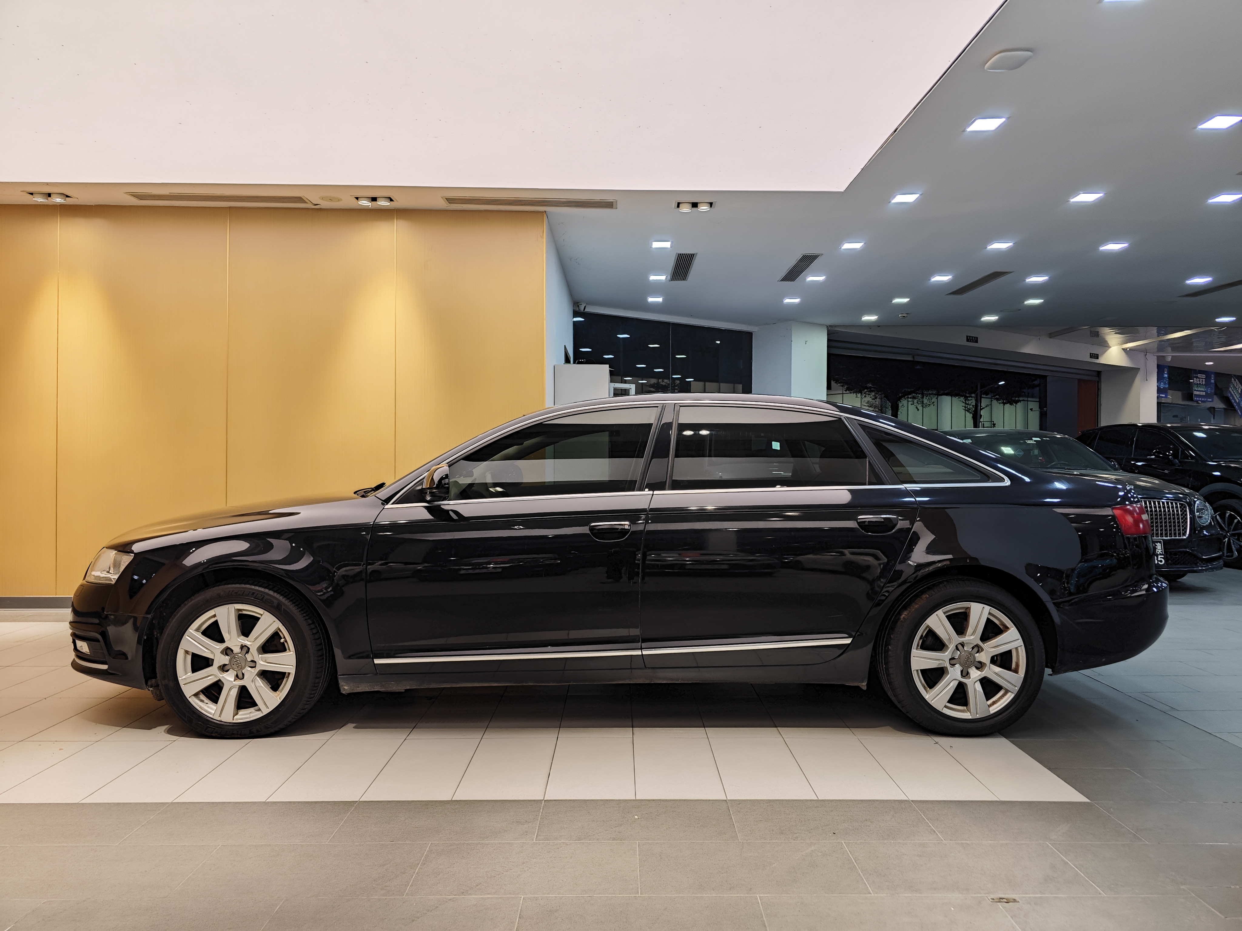Audi A6L 2012 car image #7