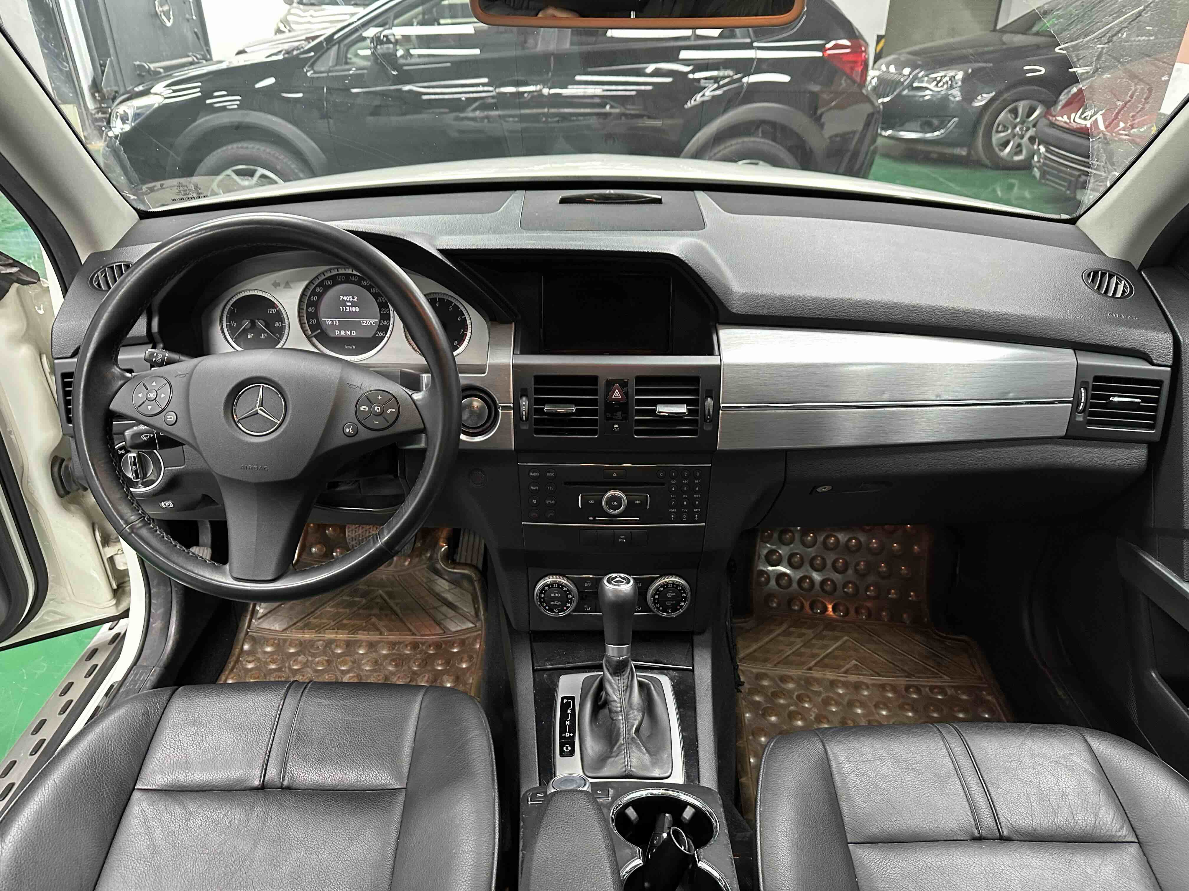 Mercedes-Benz GLK Class (Imported) 2010 car image #7