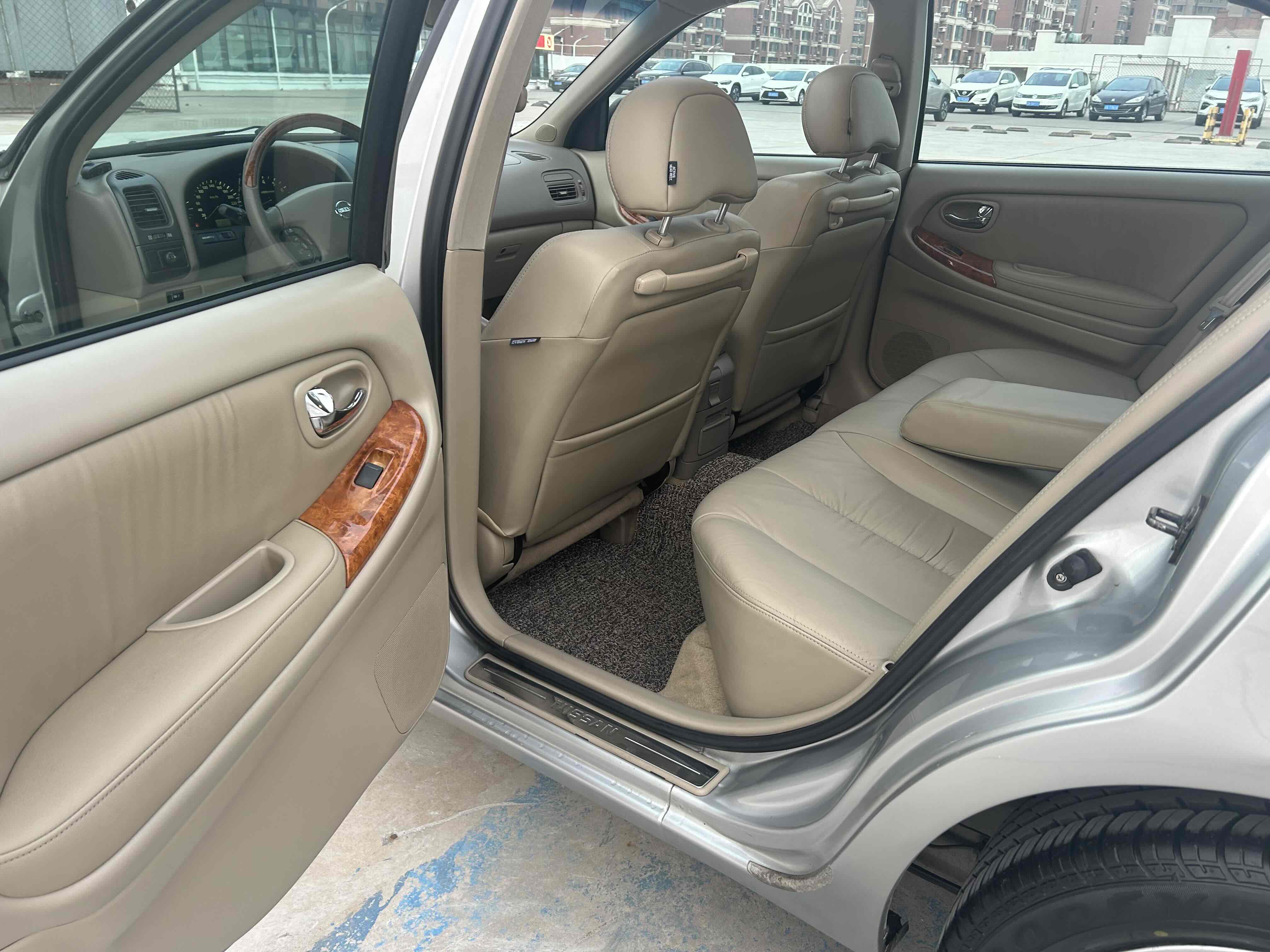 日产 风度 2003 汽车图片 #7