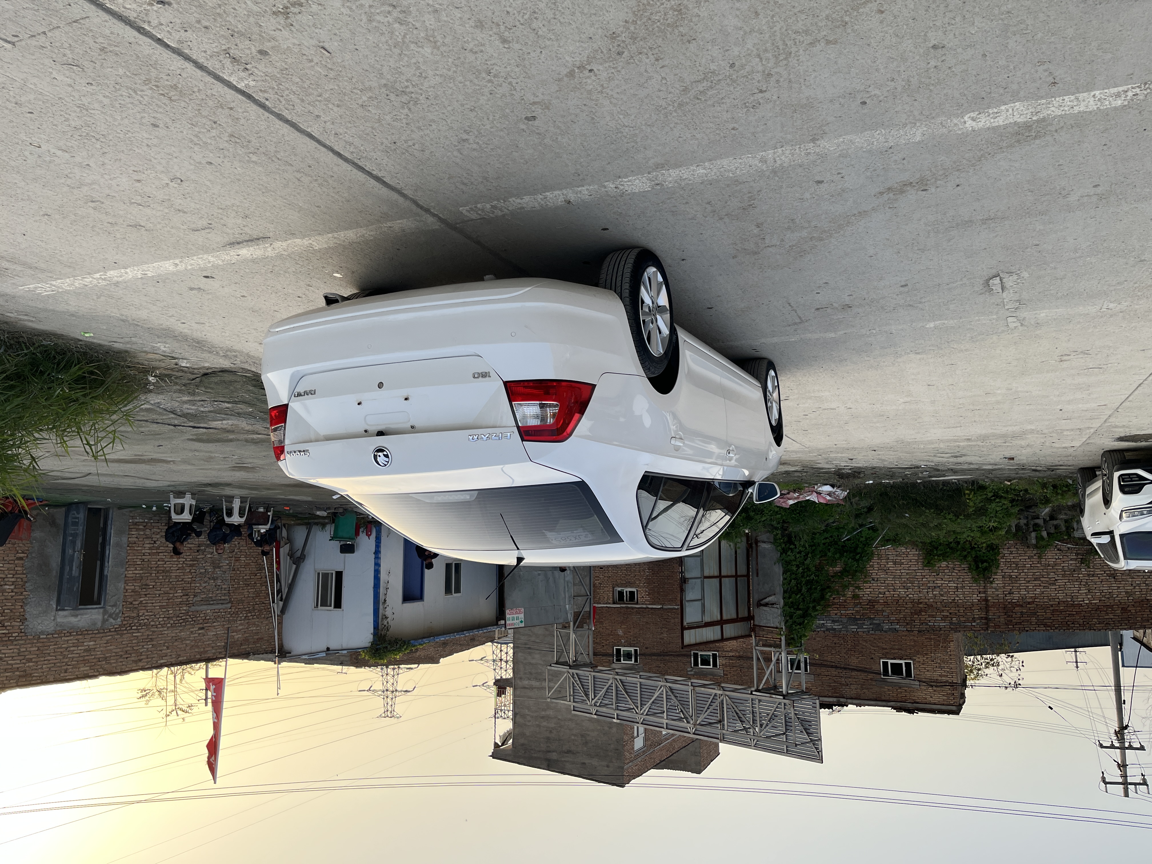 Skoda Rapid 2016 #7 Skoda Rapid 2016 car image #7