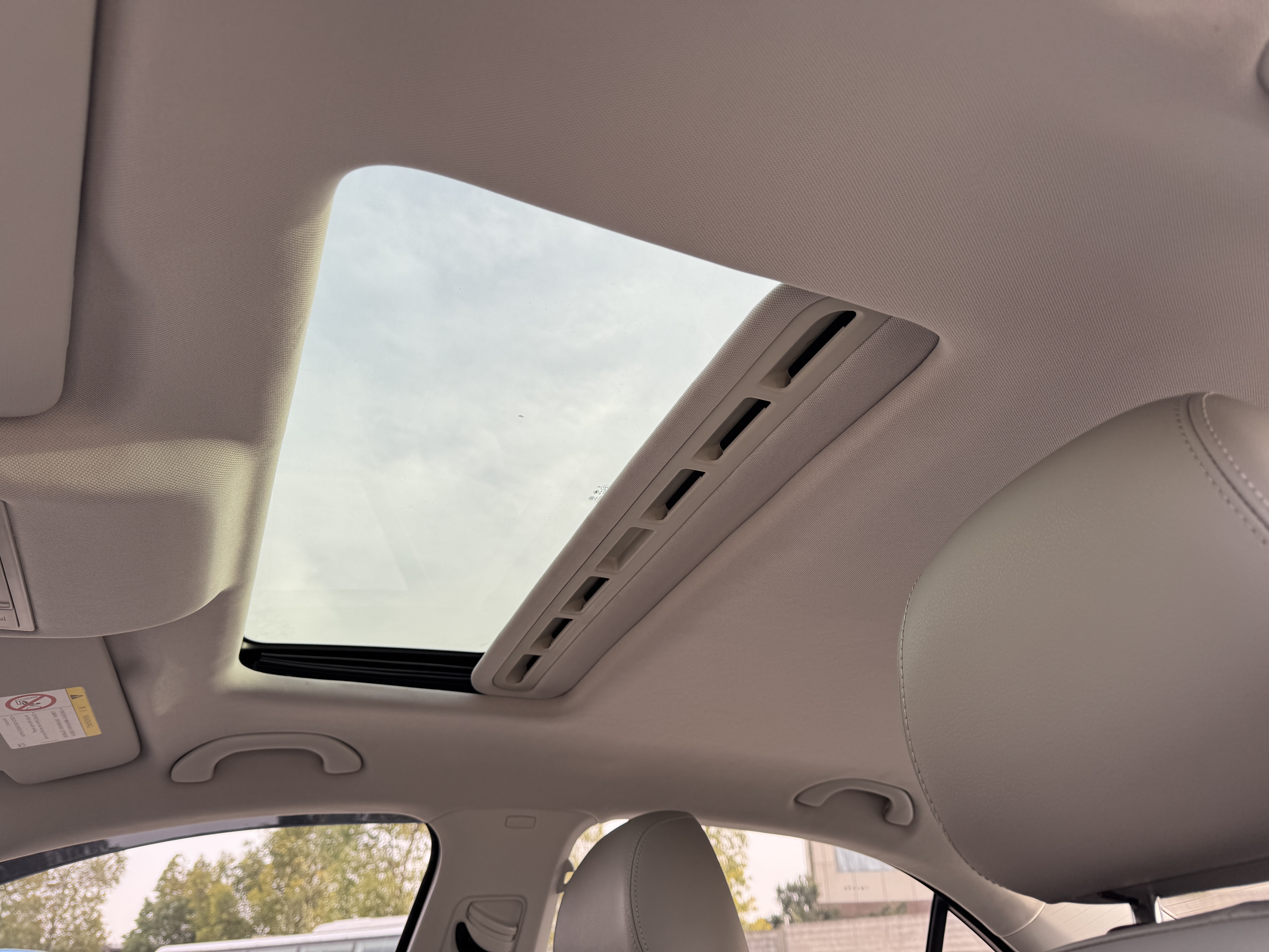 Skoda Rapid 2016 #7 Skoda Rapid 2016 car image #7