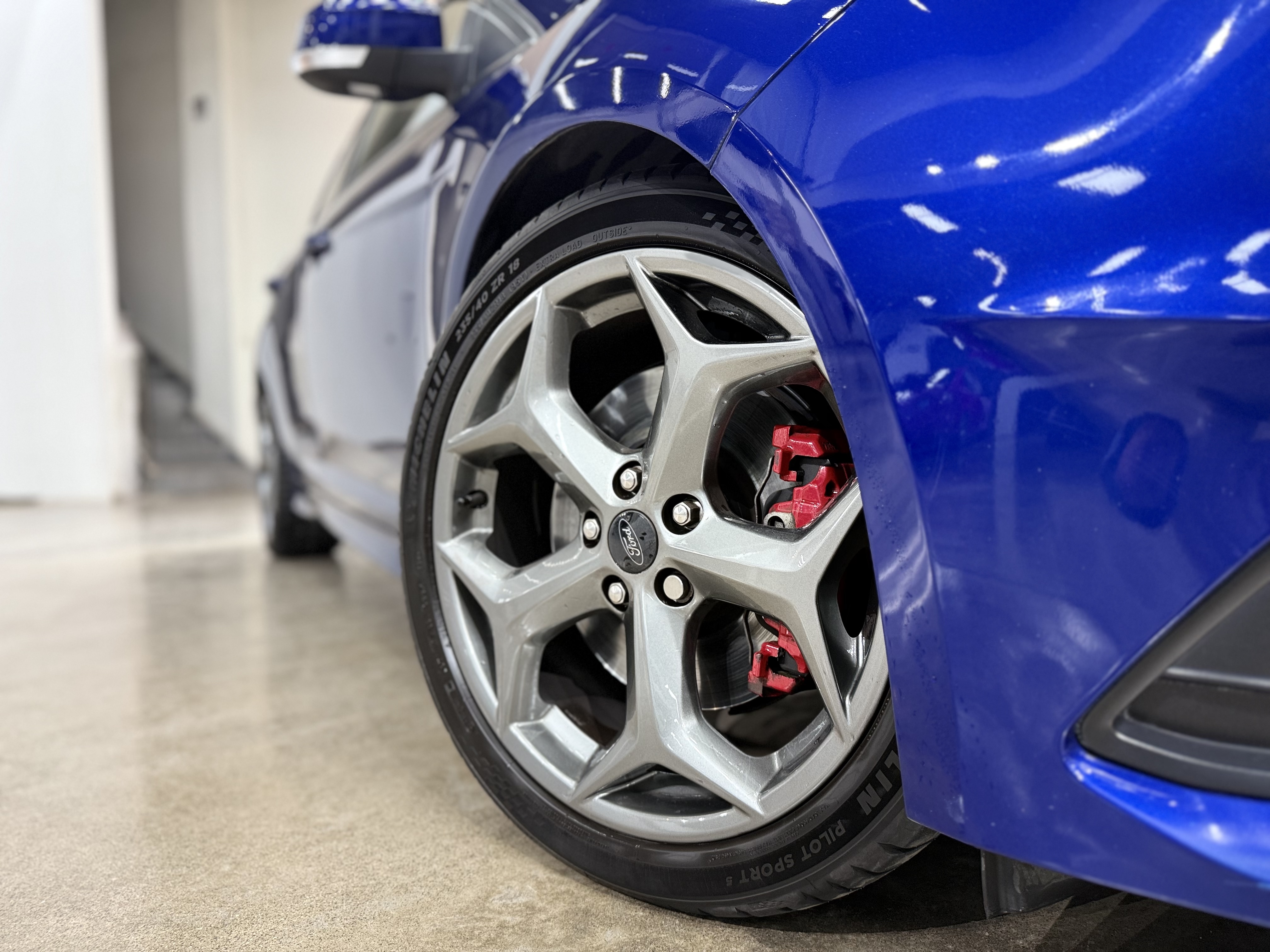 Ford Focus (Imported) 2017 car image #7