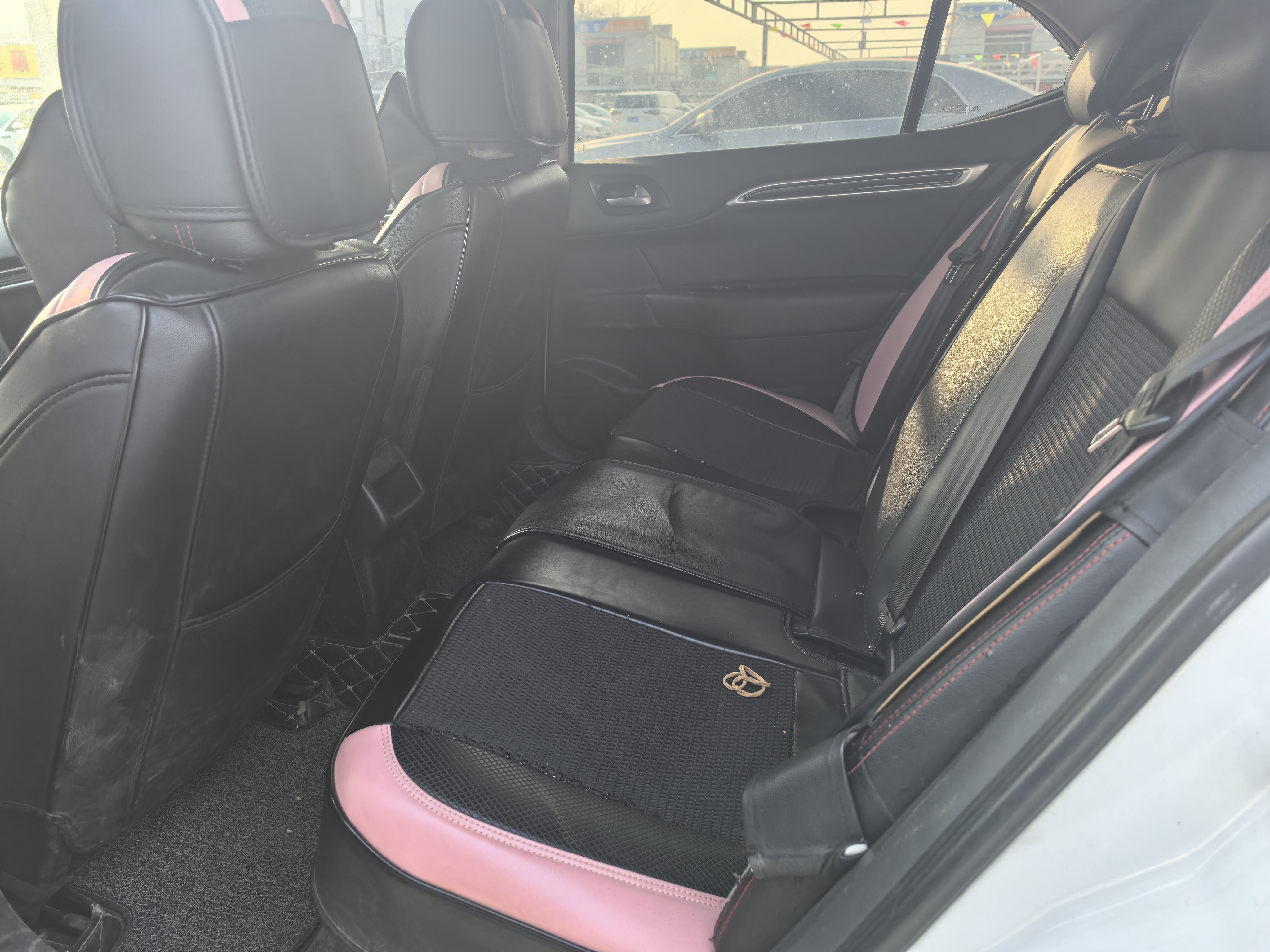 Citroen C4L 2015 car image #7