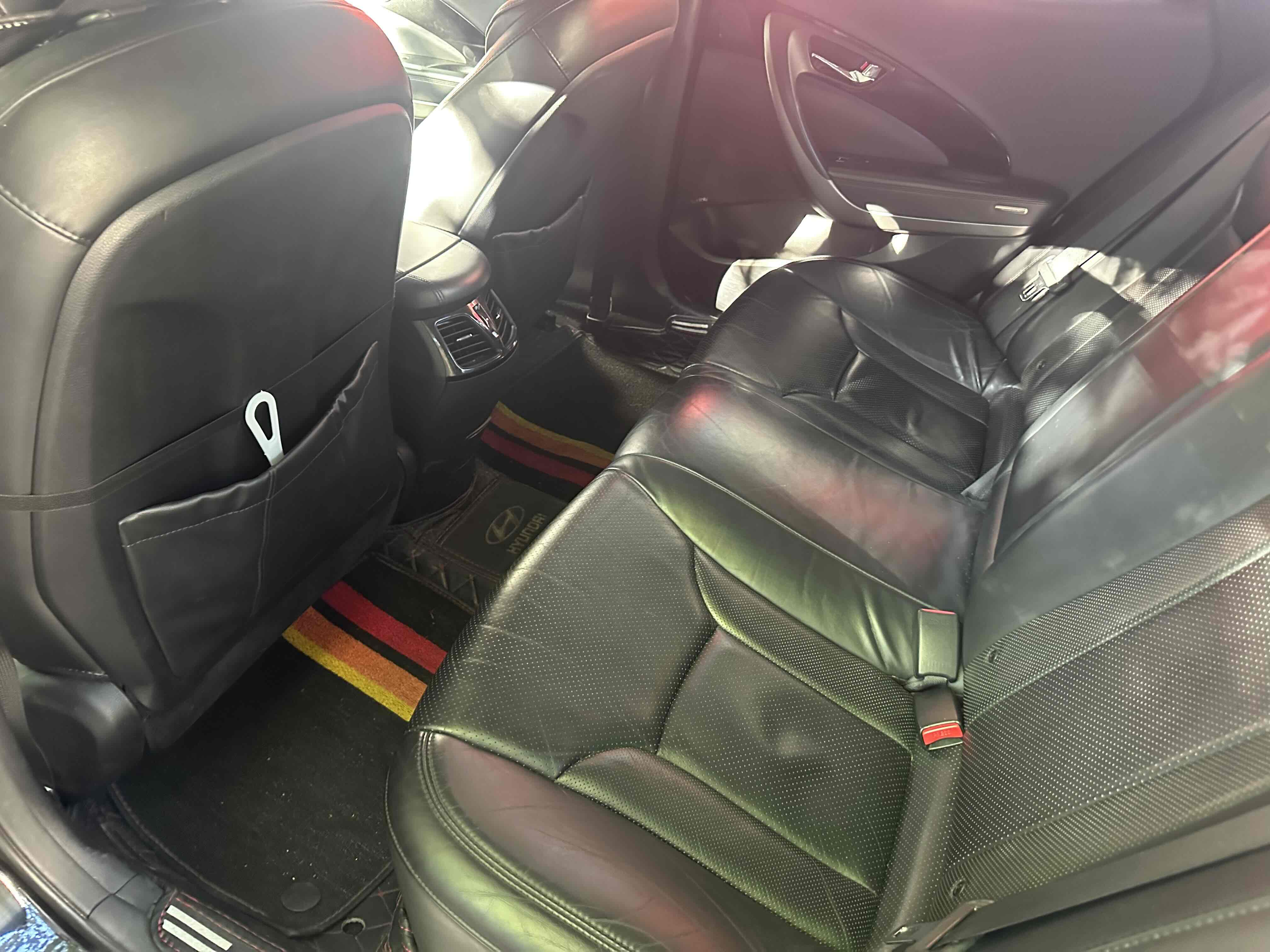 Hyundai Azera 2013 car image #7